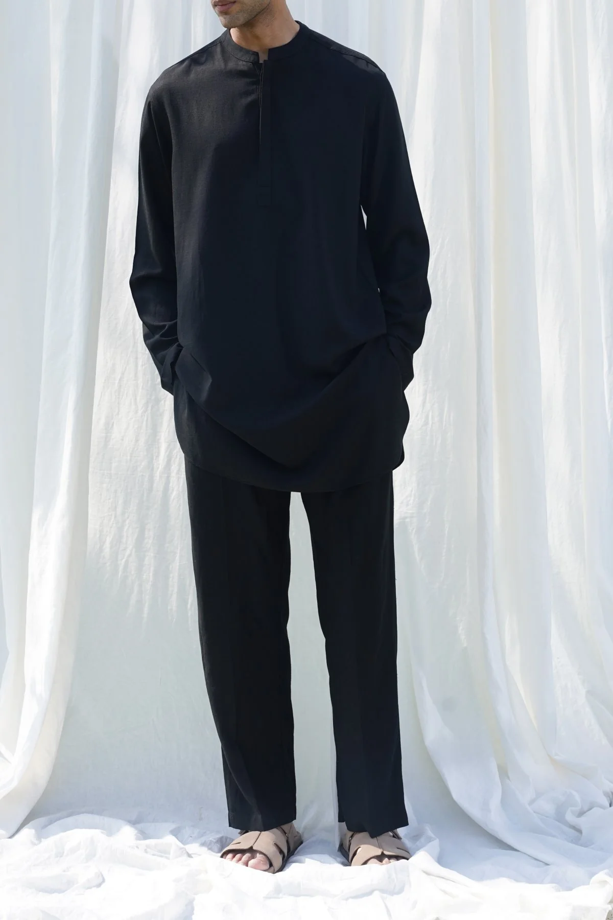 LINEN BLEND RELAXED TROUSERS - Image 4