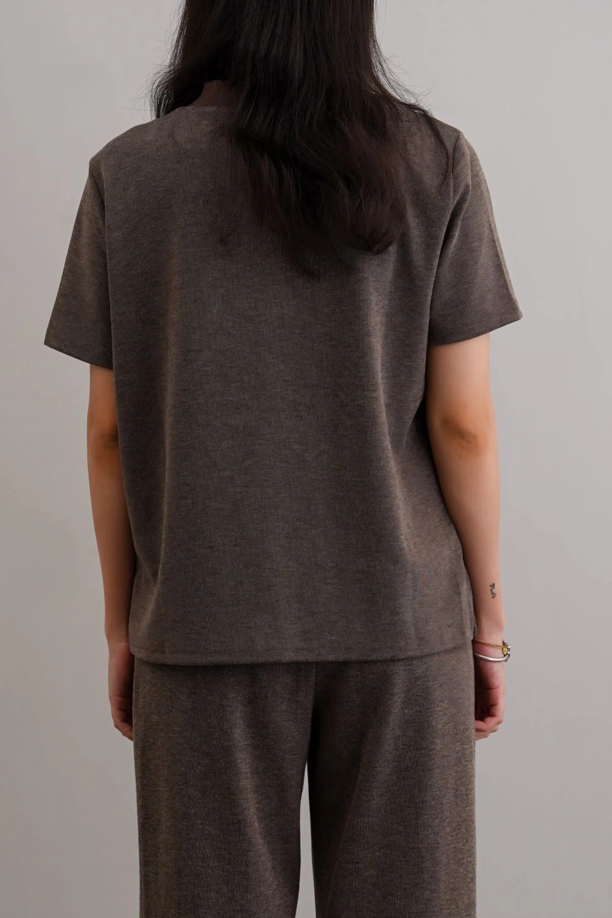 LIVE IN TEE - Image 4