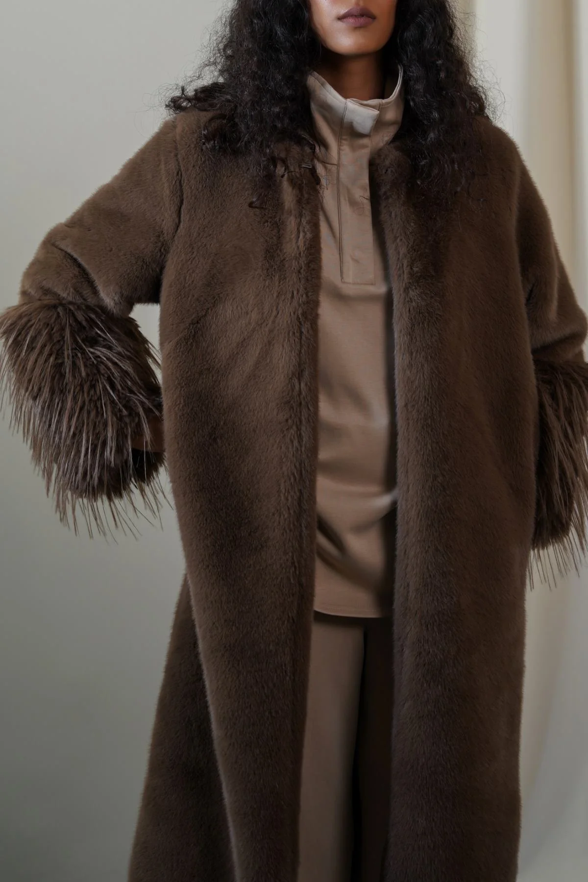 LONGLINE FEATHERED FUR COAT - Image 6