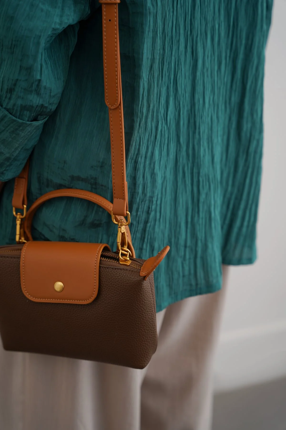 SMALL LOTUS CROSSBODY - Image 7