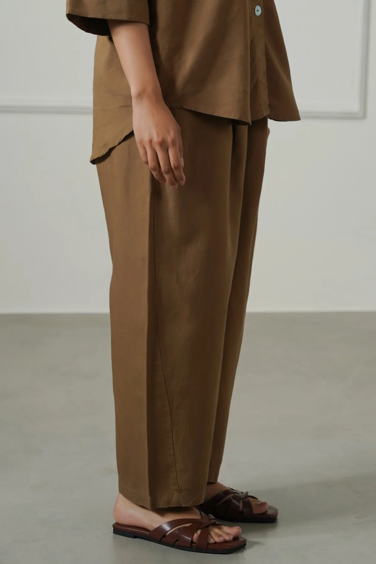 LYOCELL LINEN EASE PANTS - Image 6