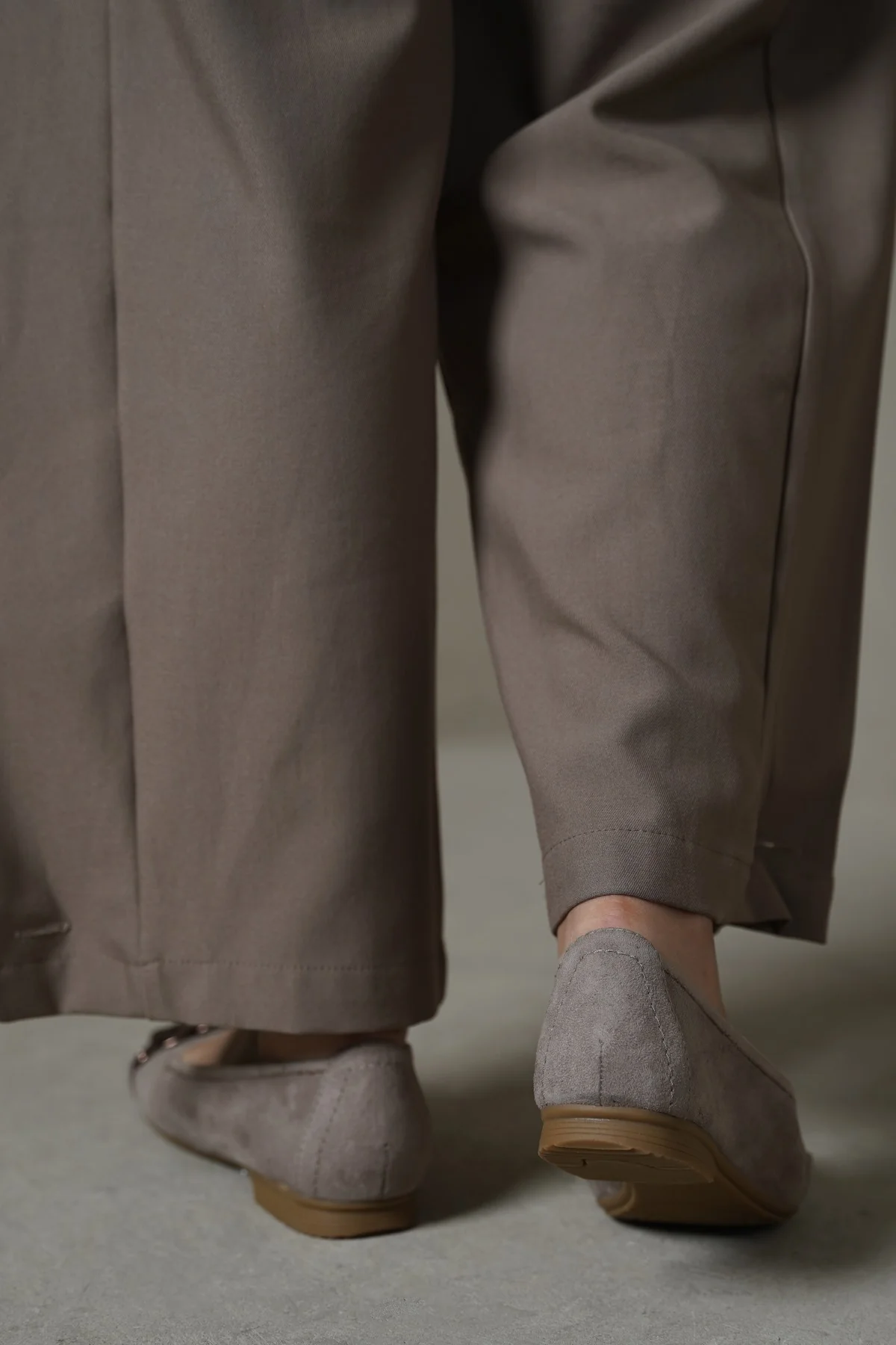 TOE-CAP MAMA PUMPS - Image 3