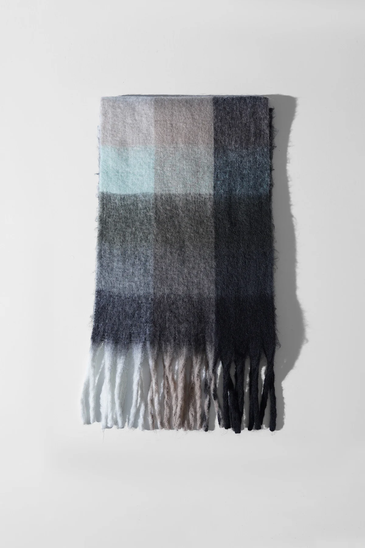 SNUGGLE SCARF