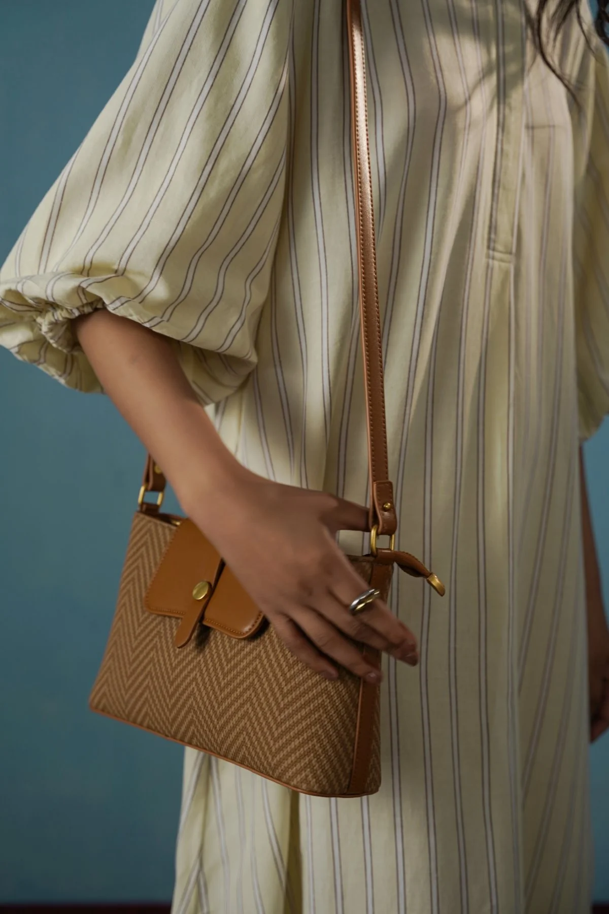 MARBELLA CROSSBODY BAG - Image 4