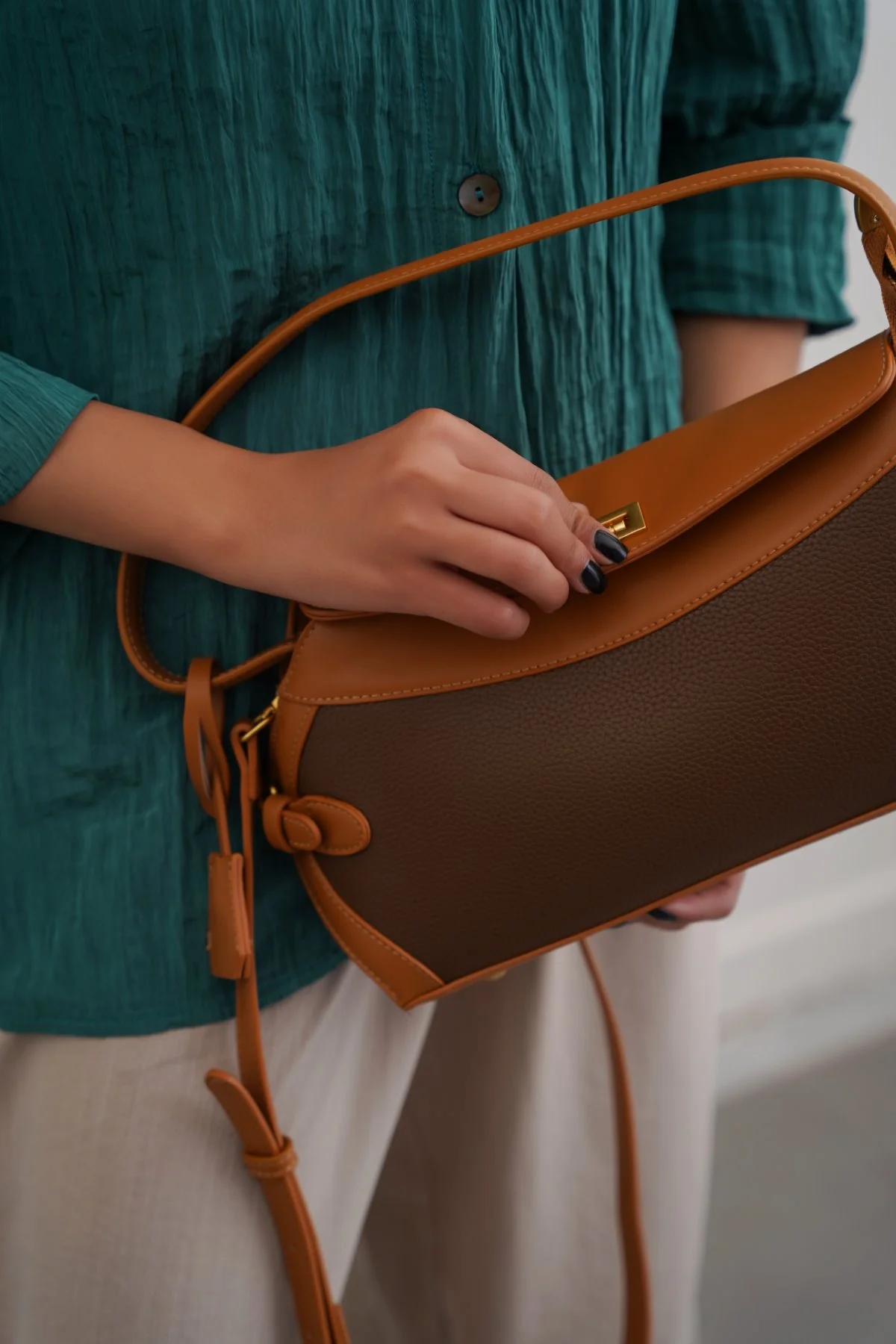 MEADOW SHOULDER BAG - Image 5