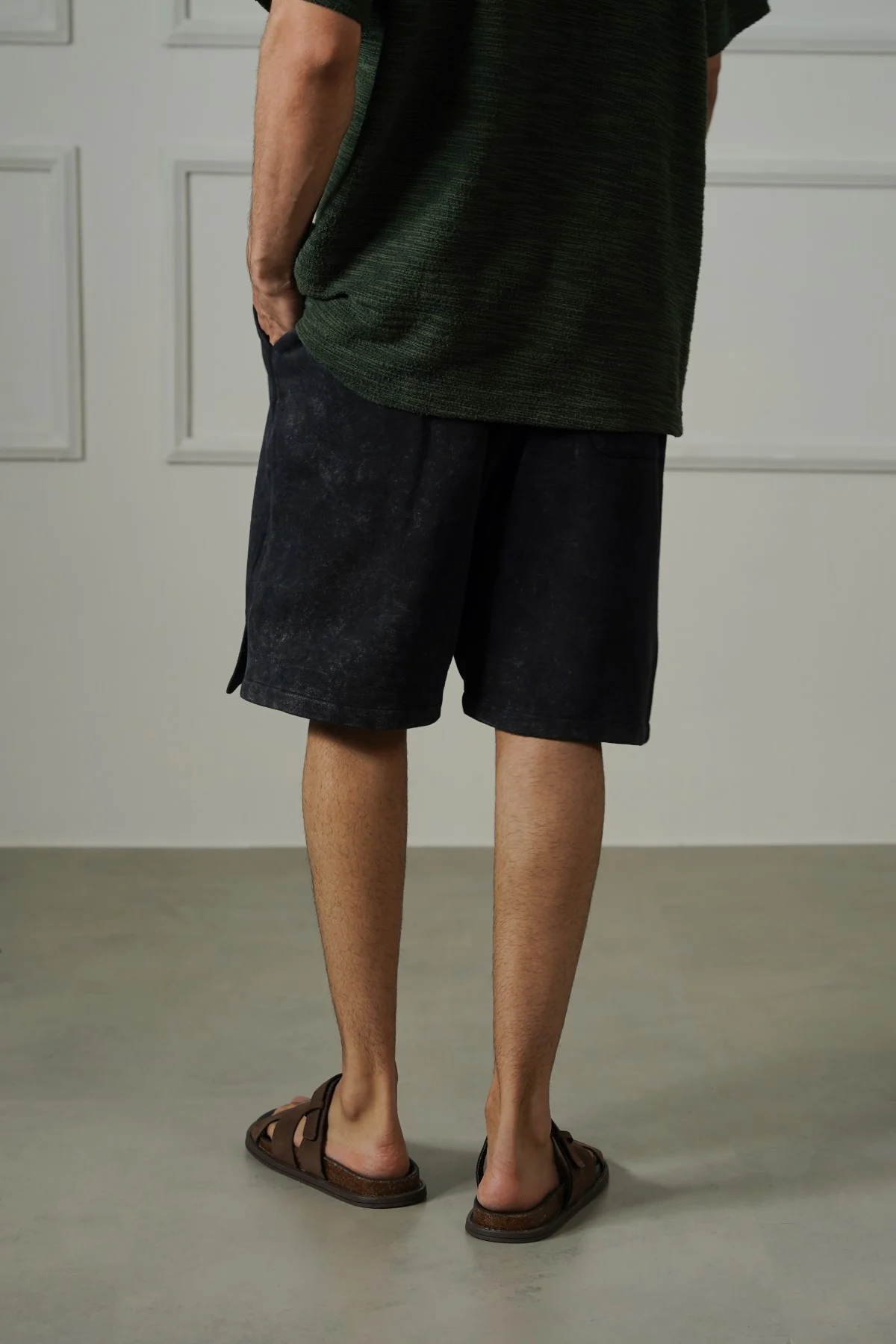 WASHED EFFECT KNITTED SHORTS - Image 4