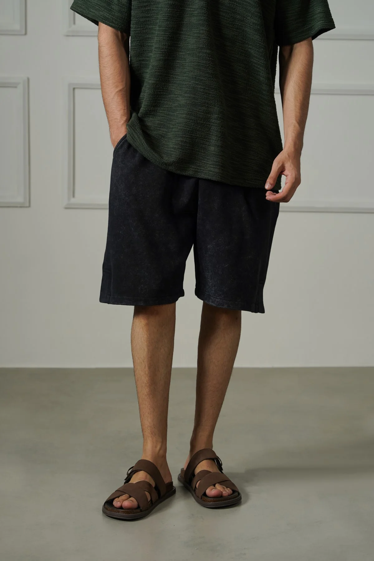 WASHED EFFECT KNITTED SHORTS - Image 5