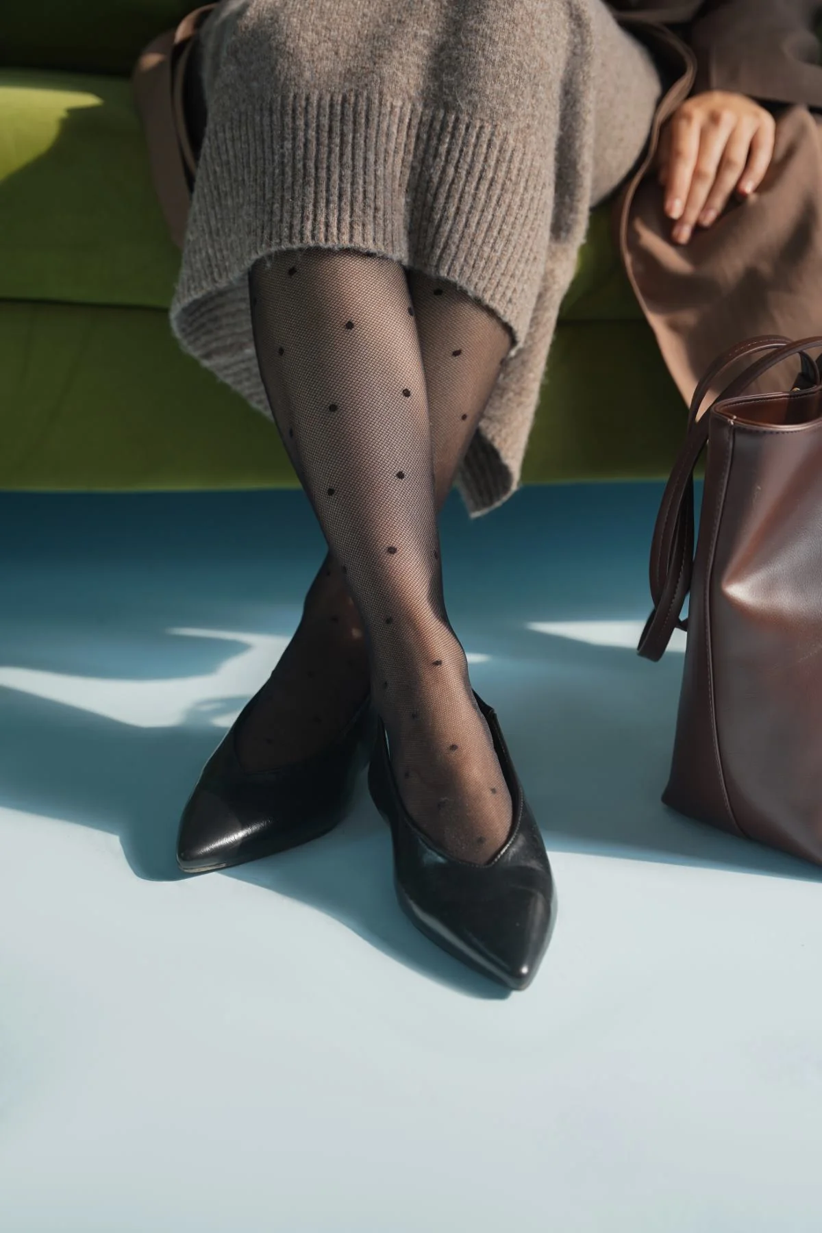 MESH DOT STOCKINGS