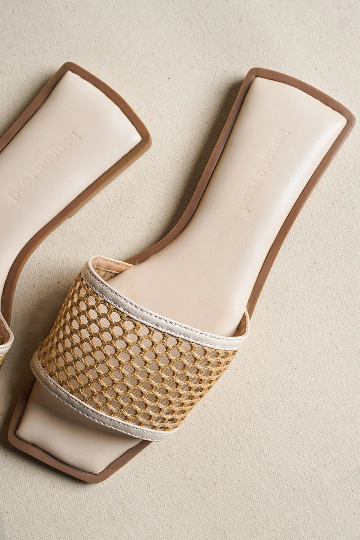 MESH SQUARE TOE SLIDE