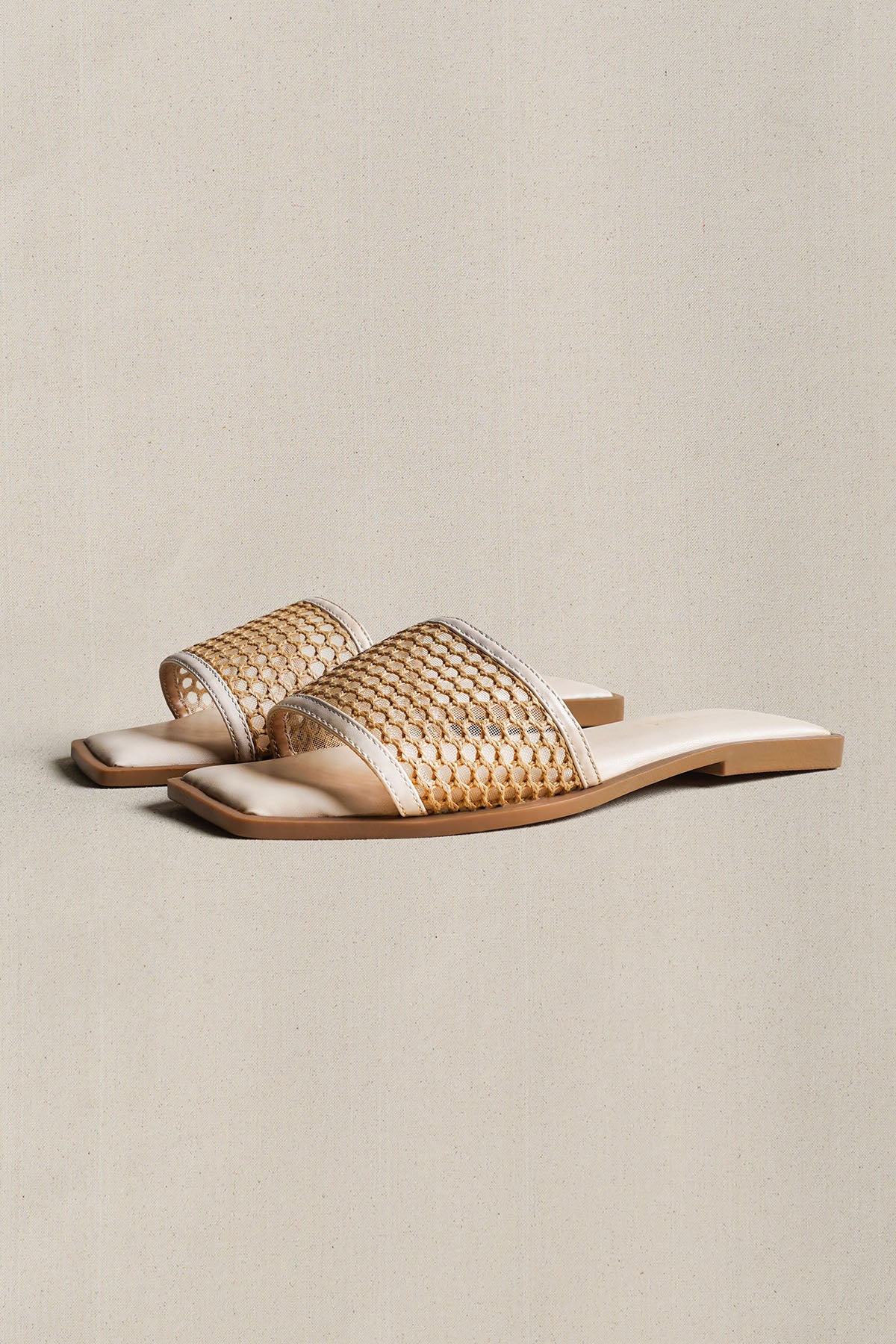MESH SQUARE TOE SLIDE - Image 5