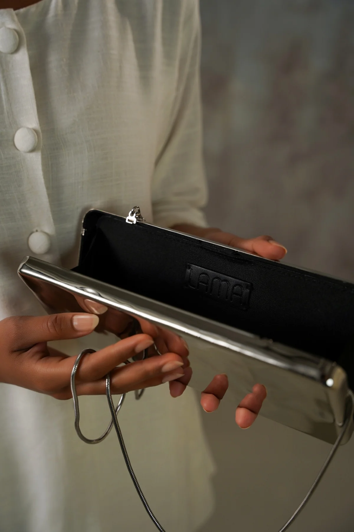METALLIC NIGHT CLUTCH - Image 5