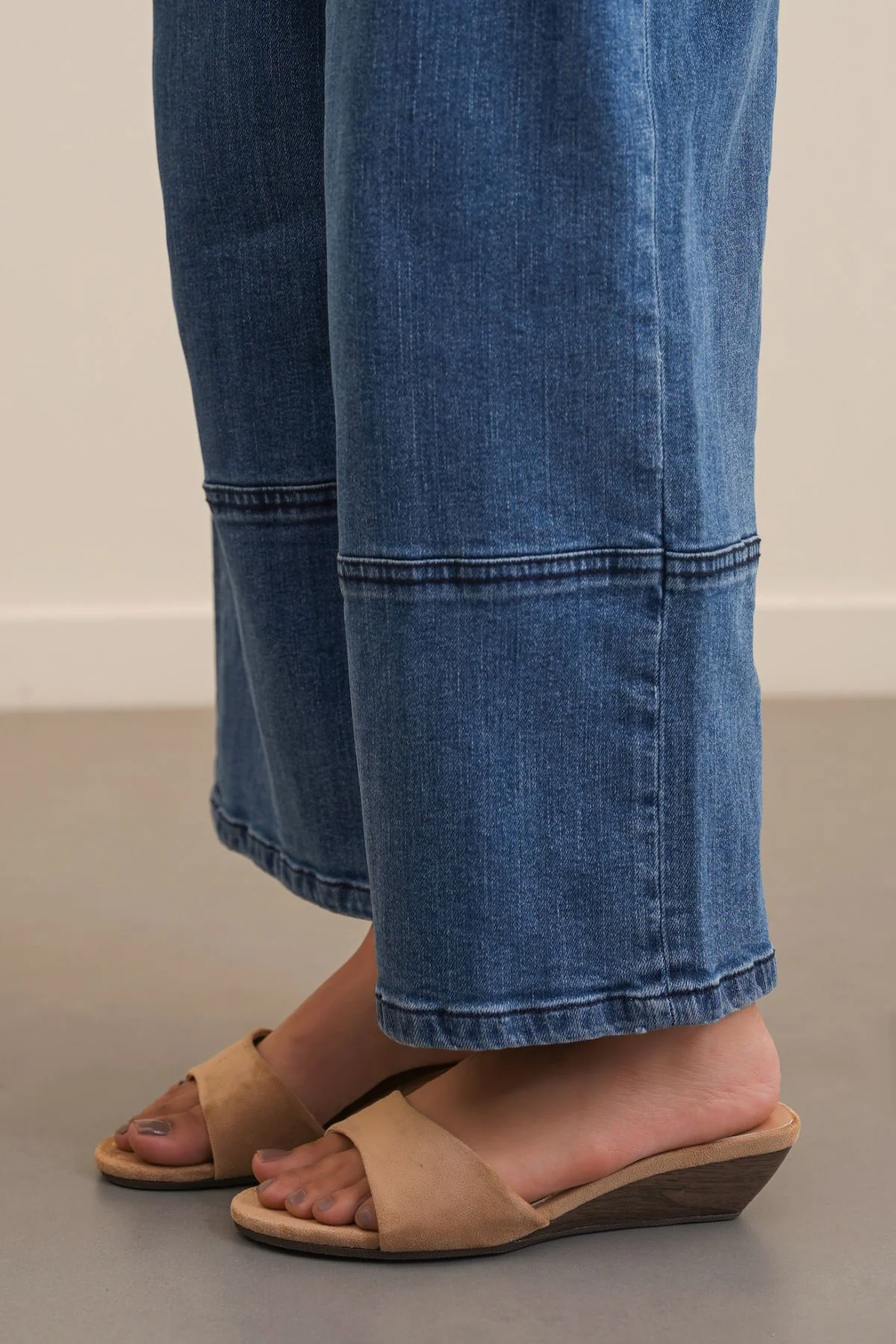 MINI SPRING WEDGE - Image 4