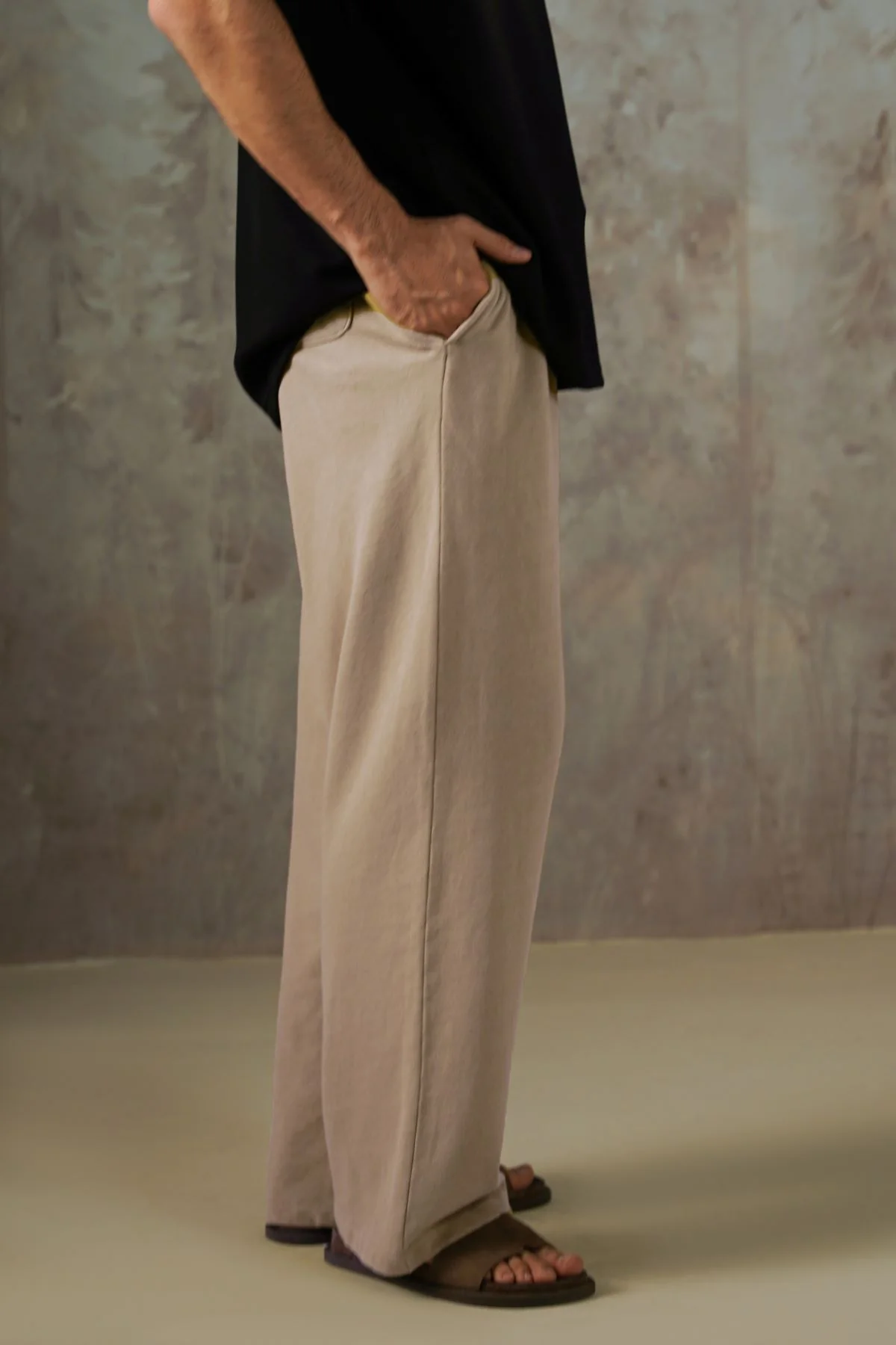 MINIMAL STRAIGHT-LEG PANTS - Image 4