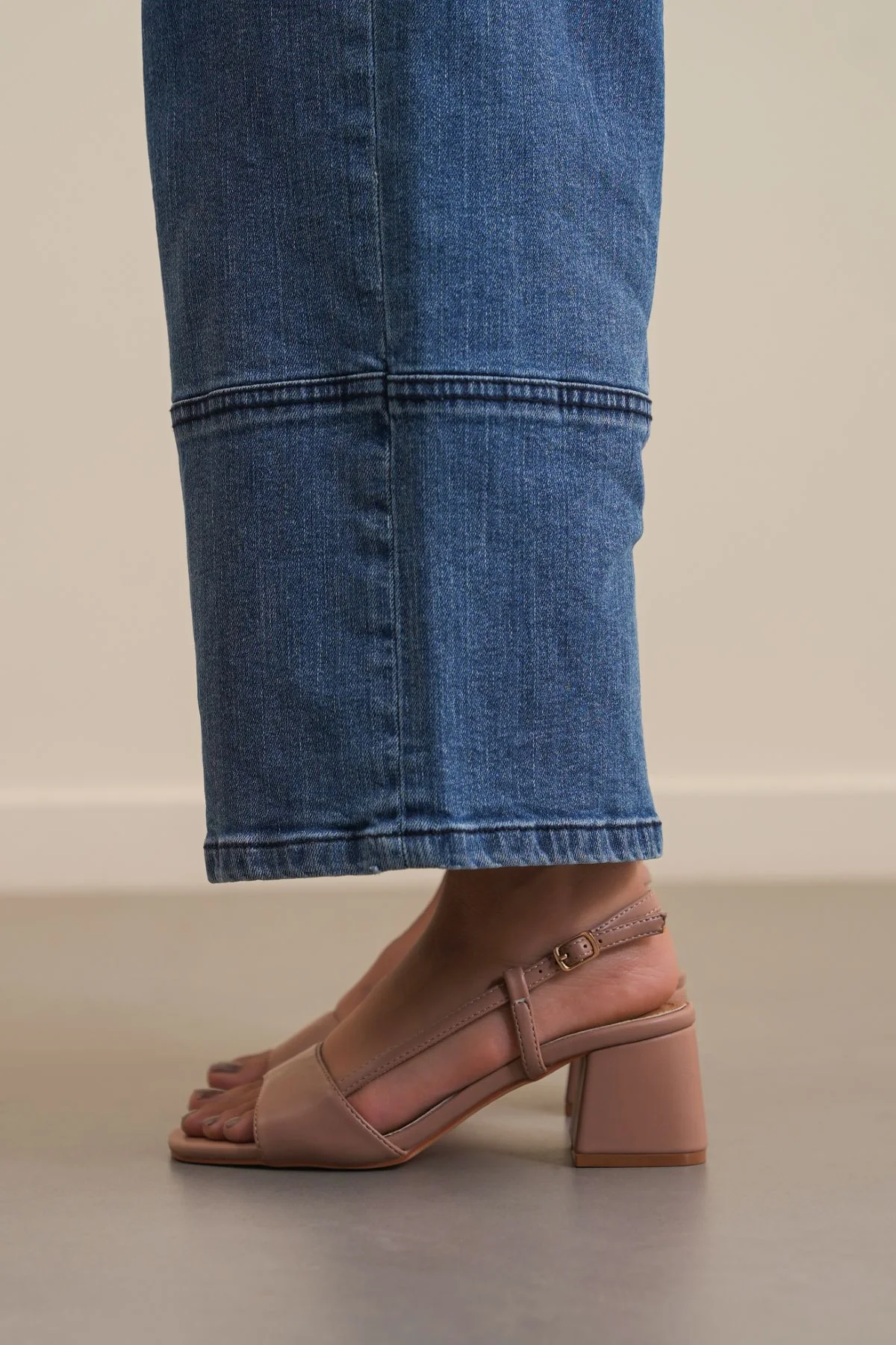 MIRANO BLOCK HEEL - Image 4