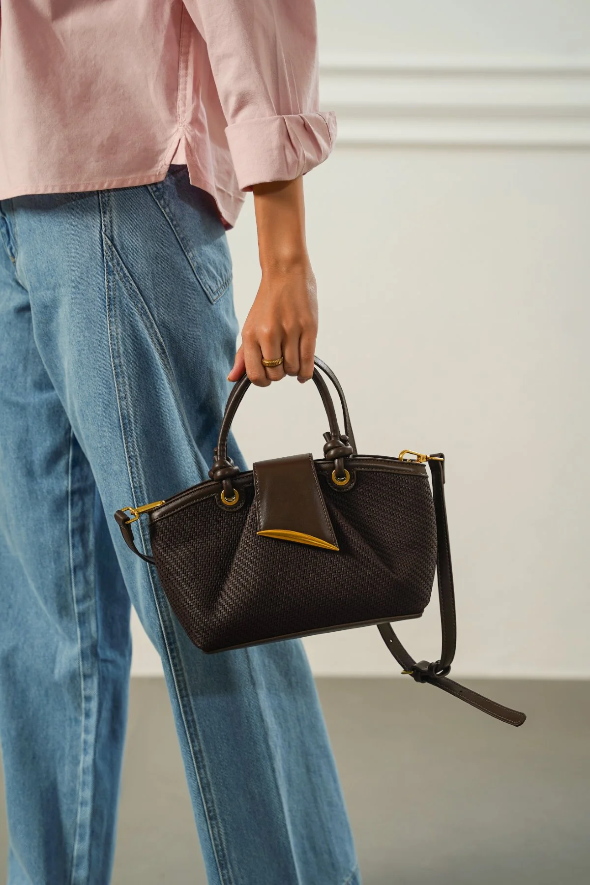 MODA TOP HANDLE BAG - Image 4