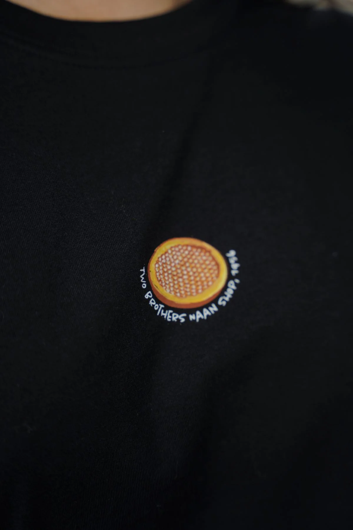 NAAN SHOP TEE - Image 6