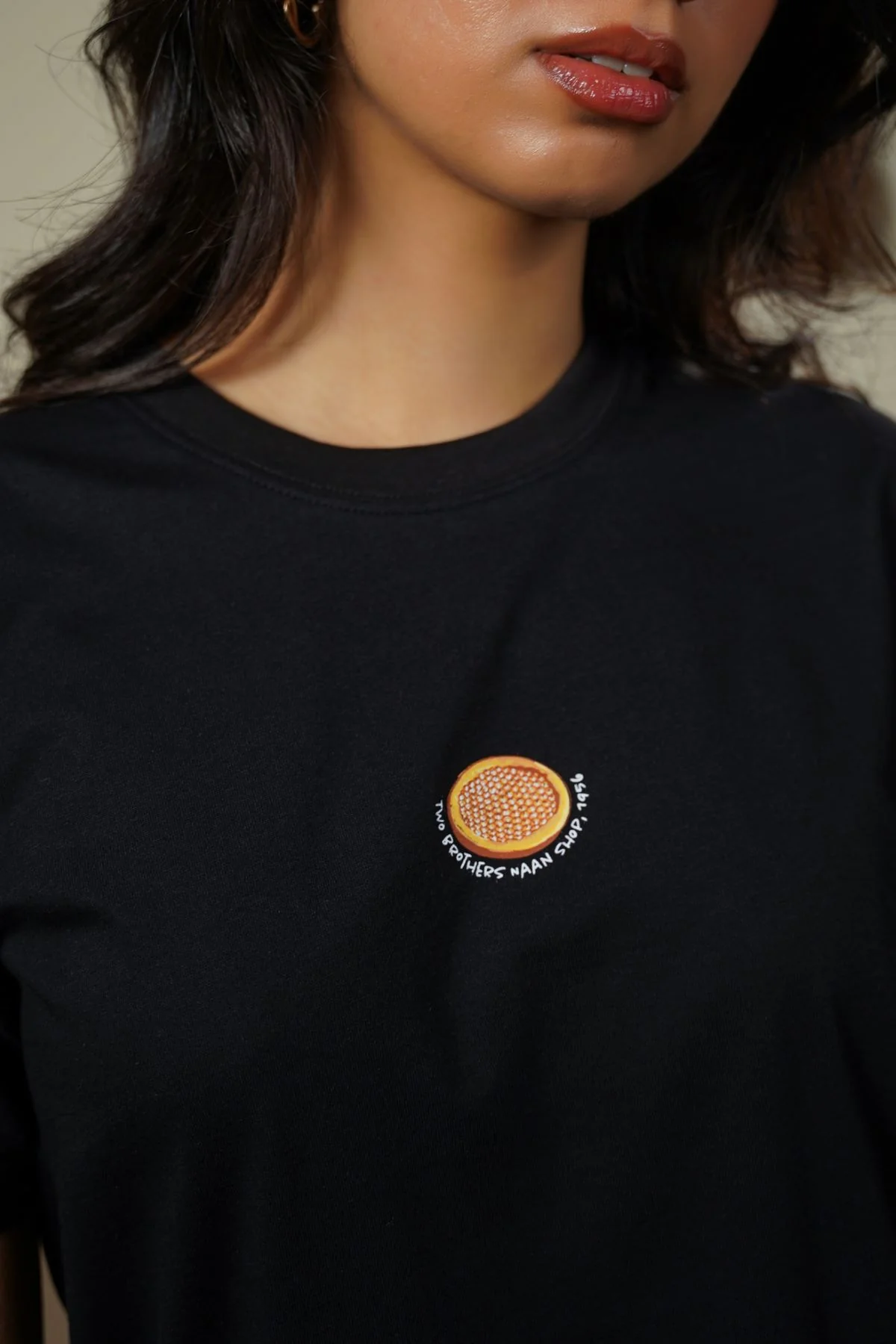 NAAN SHOP TEE - Image 7