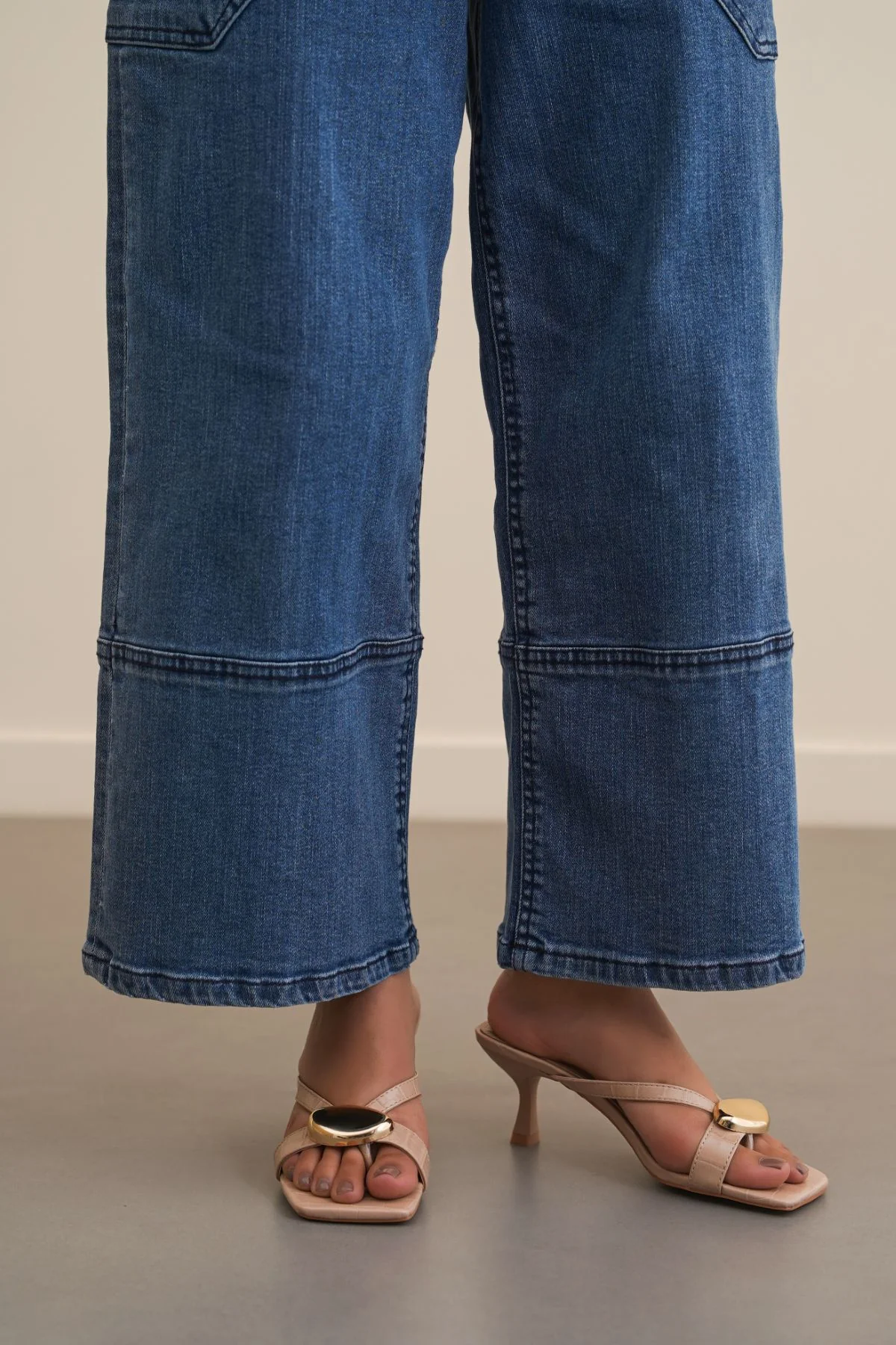 OLD SCHOOL HEELS - Image 4