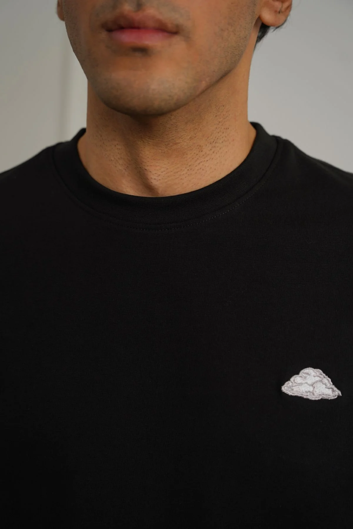 ON CLOUD 9 TEE - Image 4