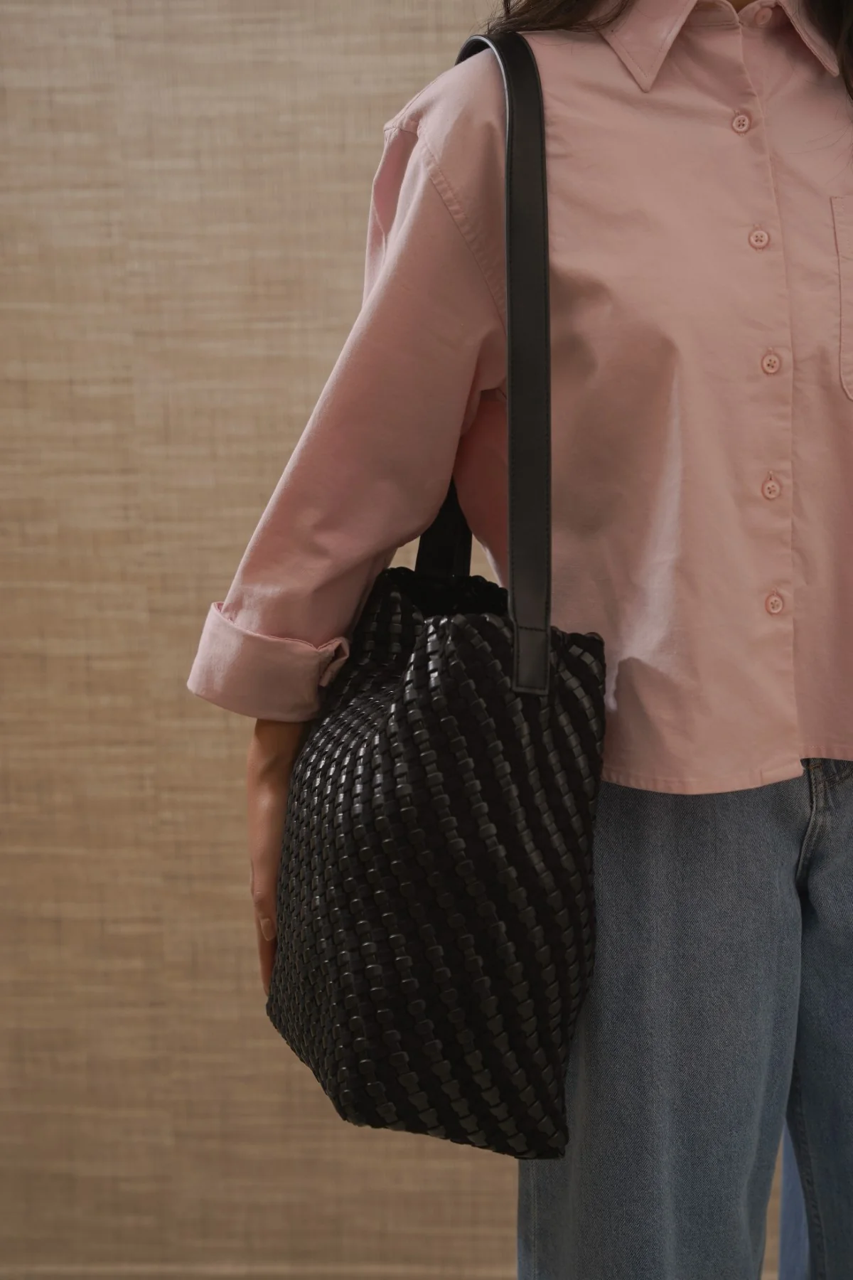 PALM WEAVE TOTE - Image 8
