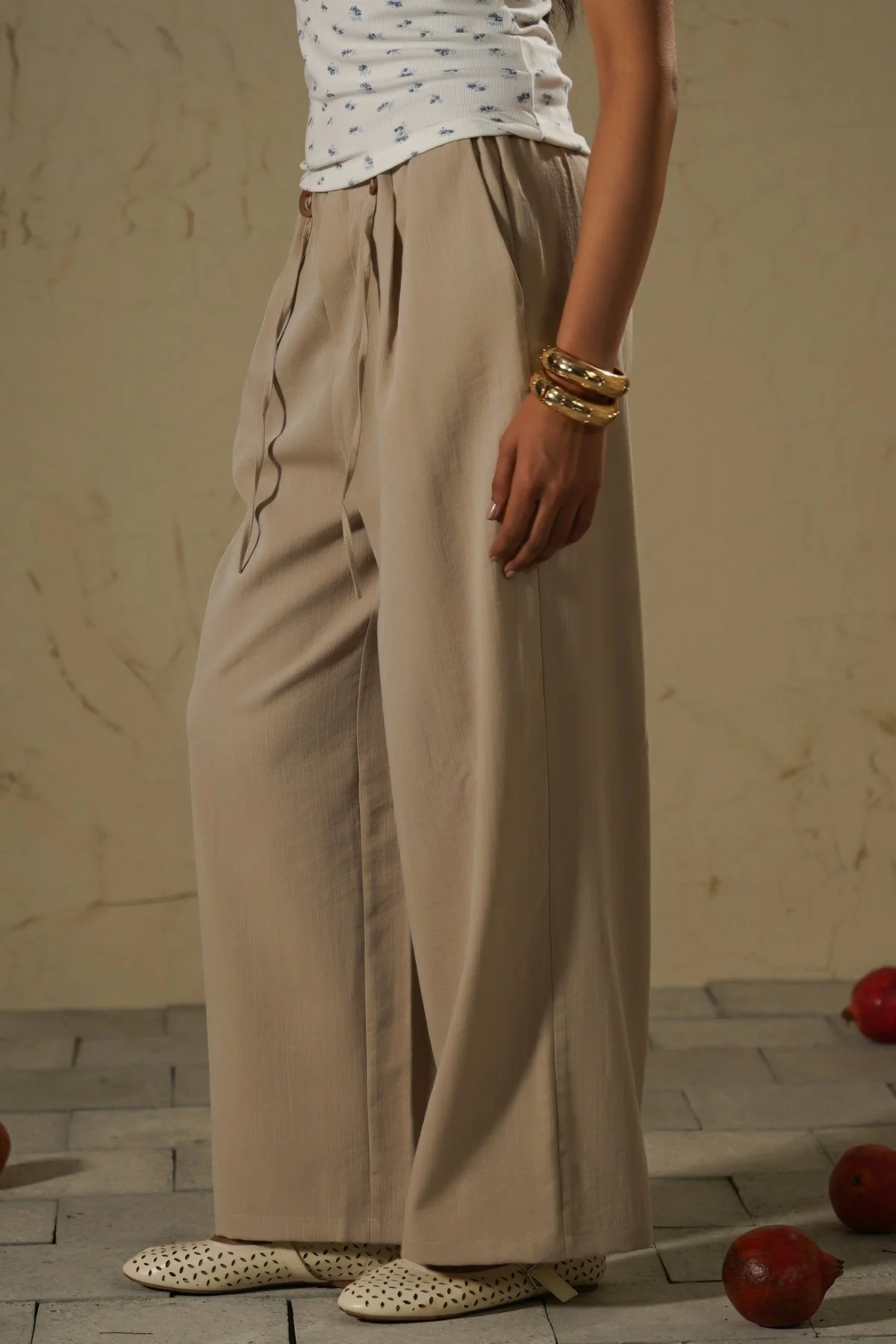 PANTS WITH STATEMENT DRAWSTRING - Image 3