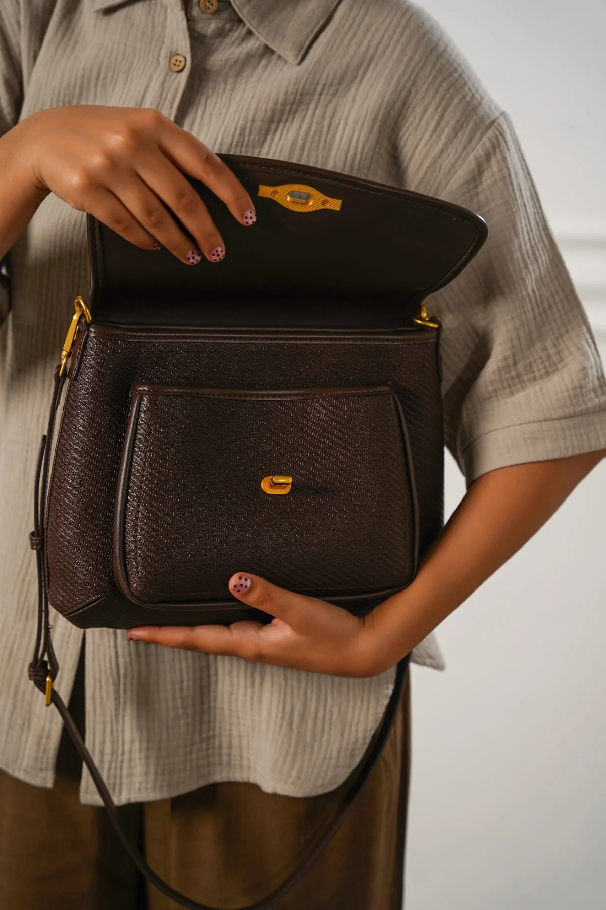 PETRA SHOULDER BAG - Image 5