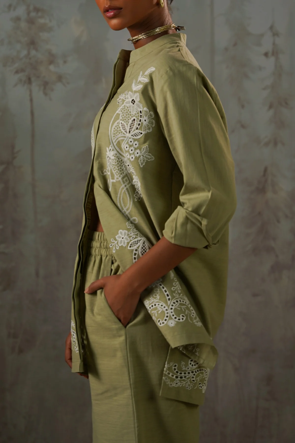PISTACHIO BRODERIE SHIRT