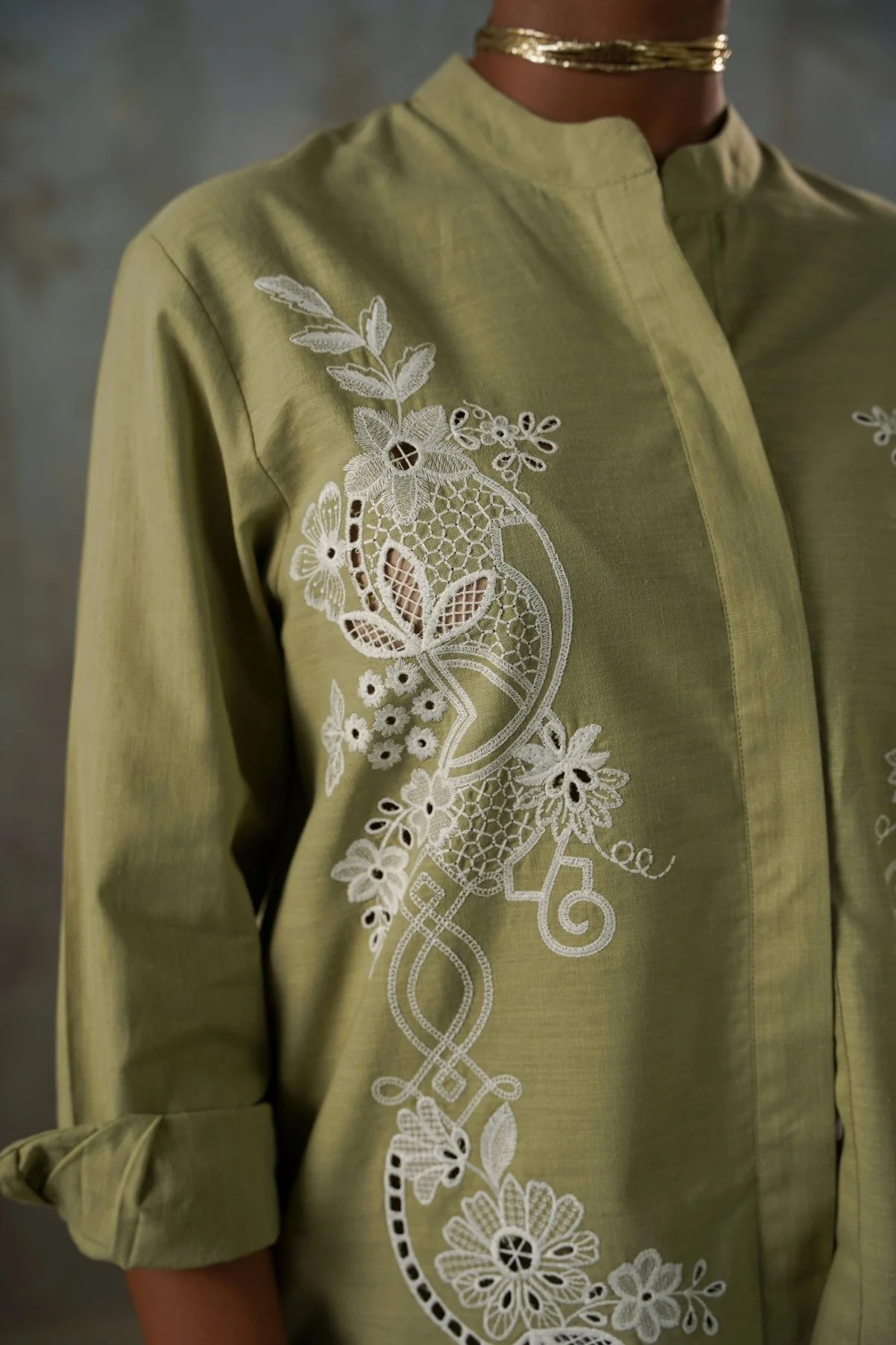 PISTACHIO BRODERIE SHIRT - Image 3