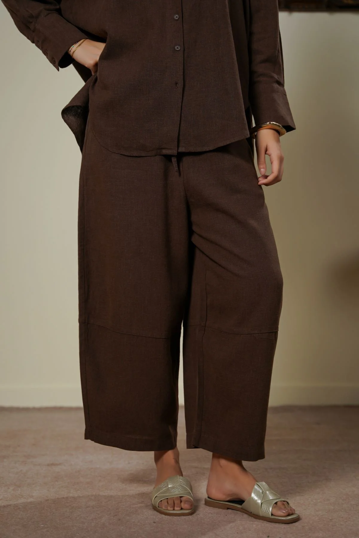 PLANT FIBER COCOON PANTS