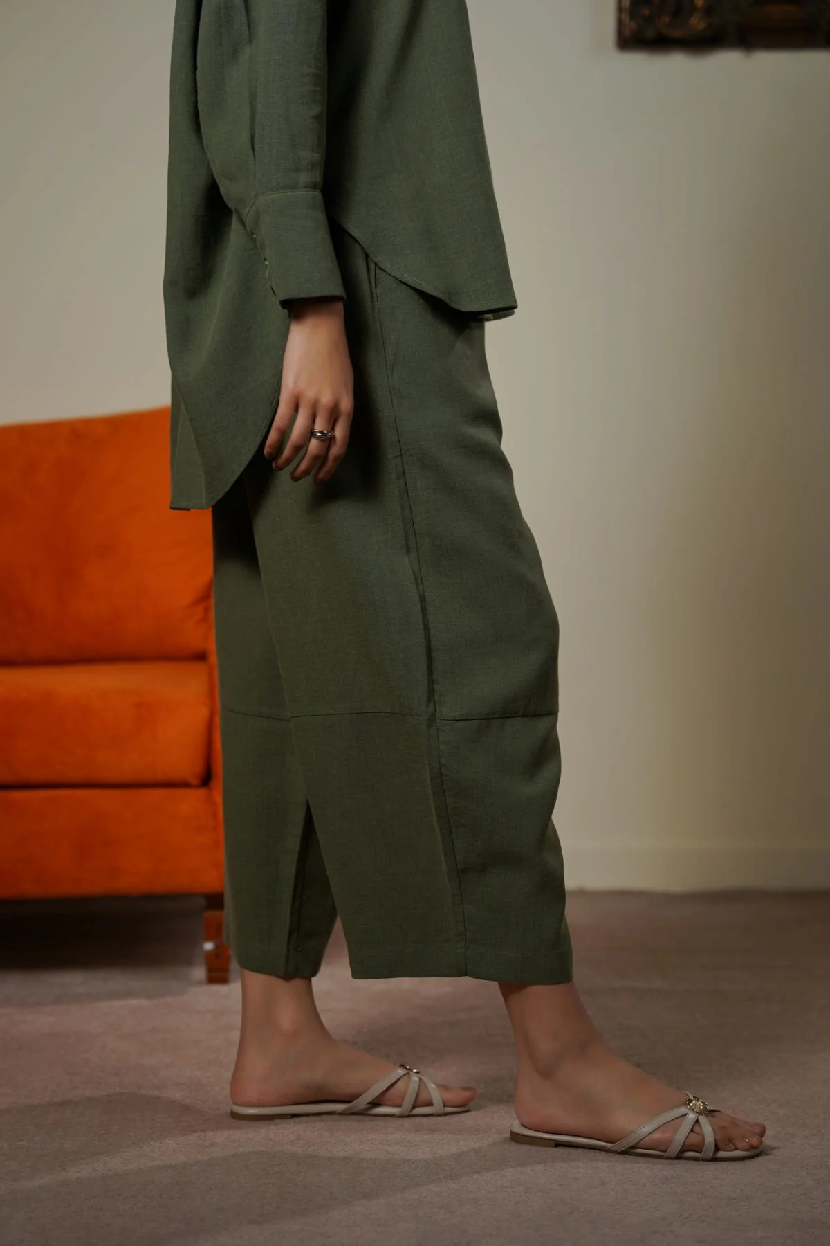 PLANT FIBER COCOON PANTS - Image 5