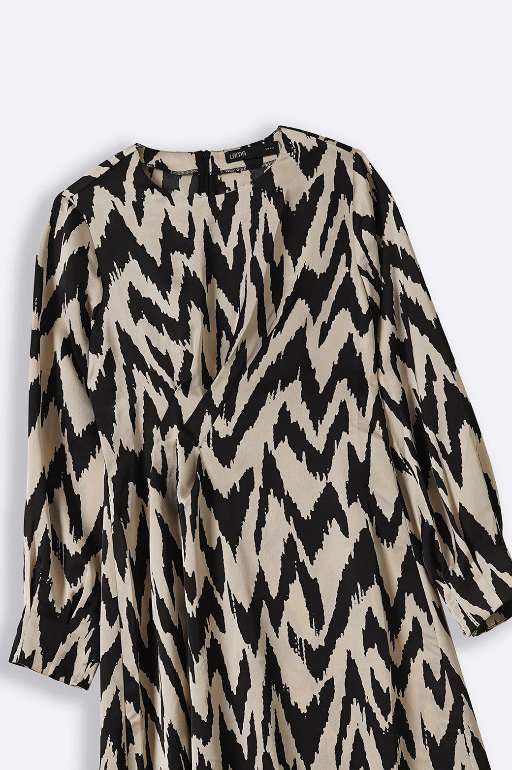 PLEATED SILK DRESS - Image 8