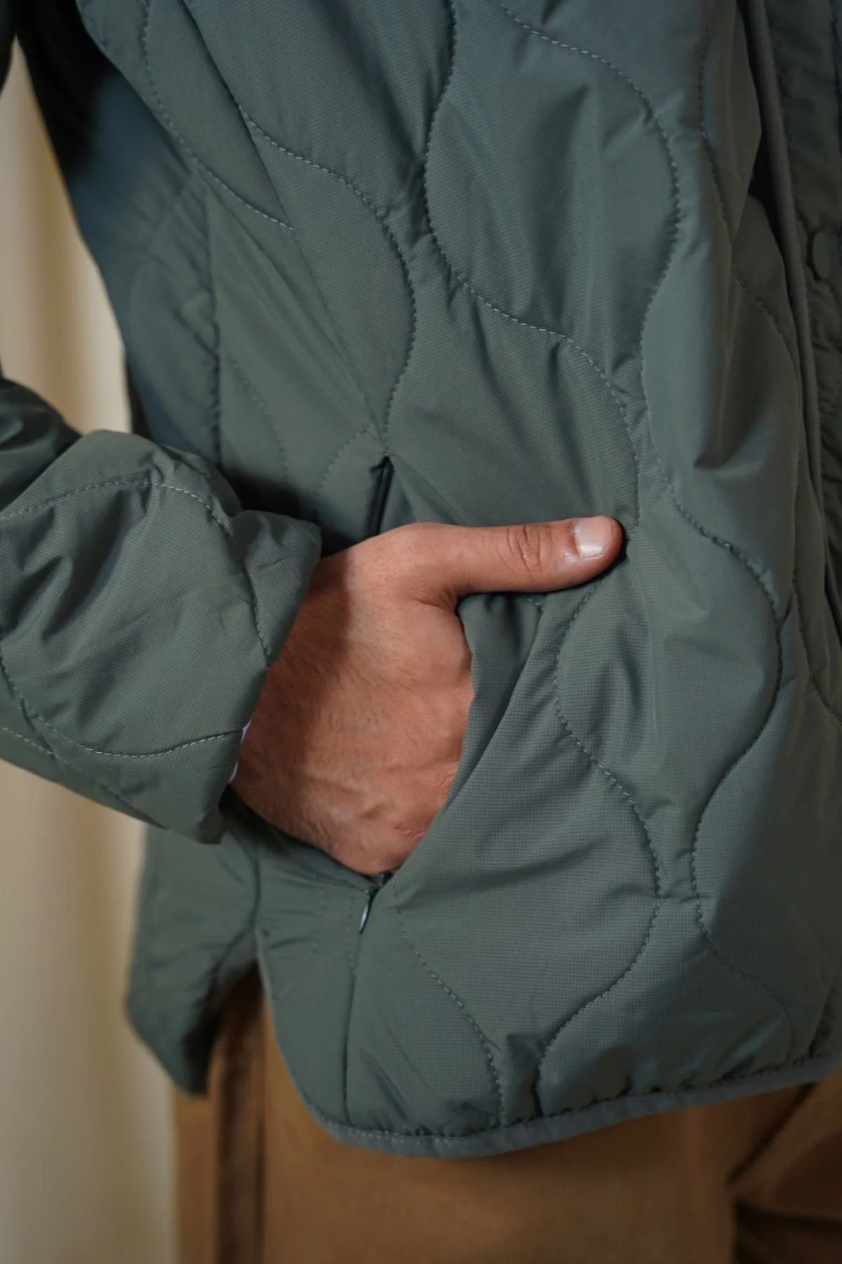 QUILTED MANDARIN JACKET - Image 2