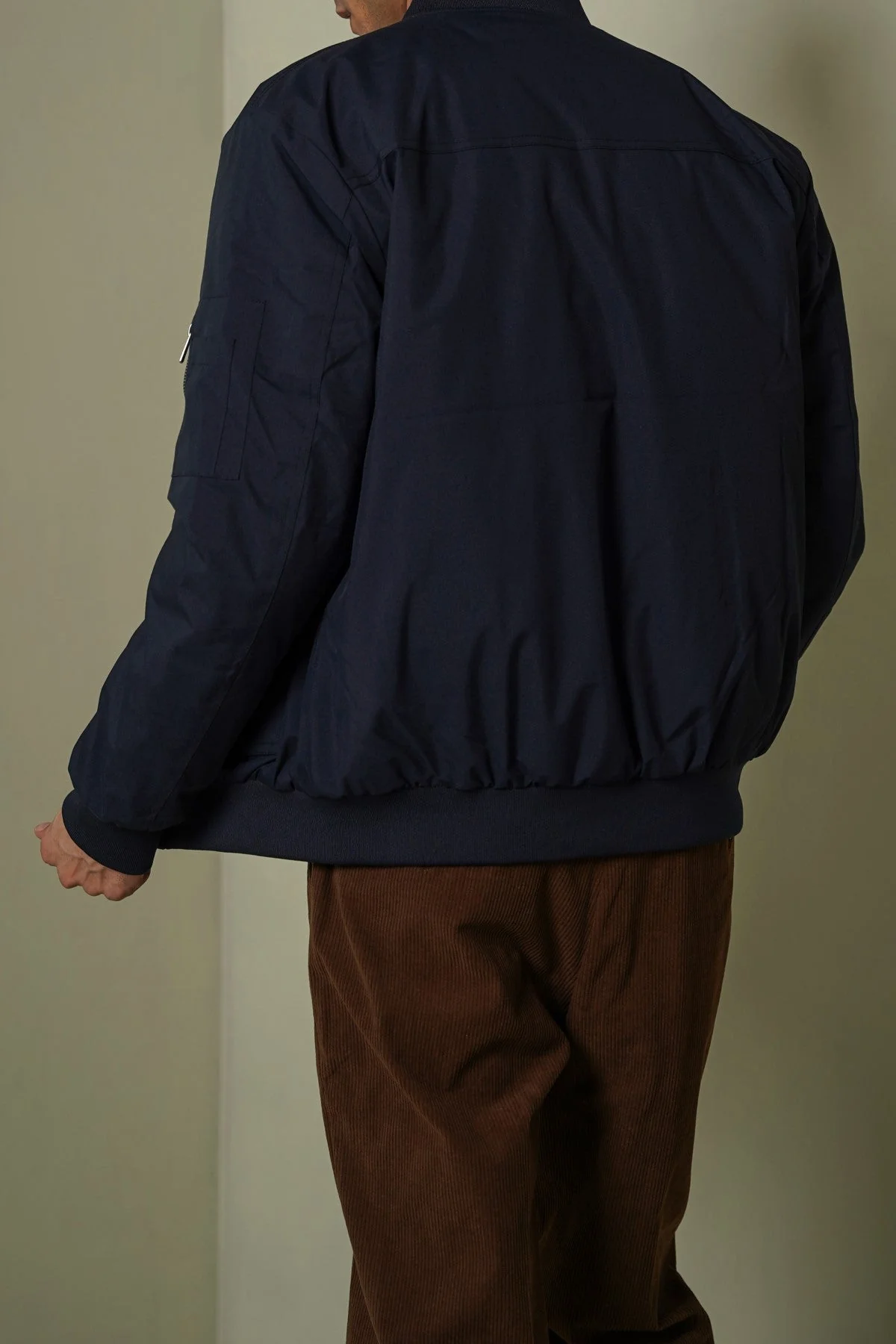 REVERSIBLE BOMBER JACKET - Image 7