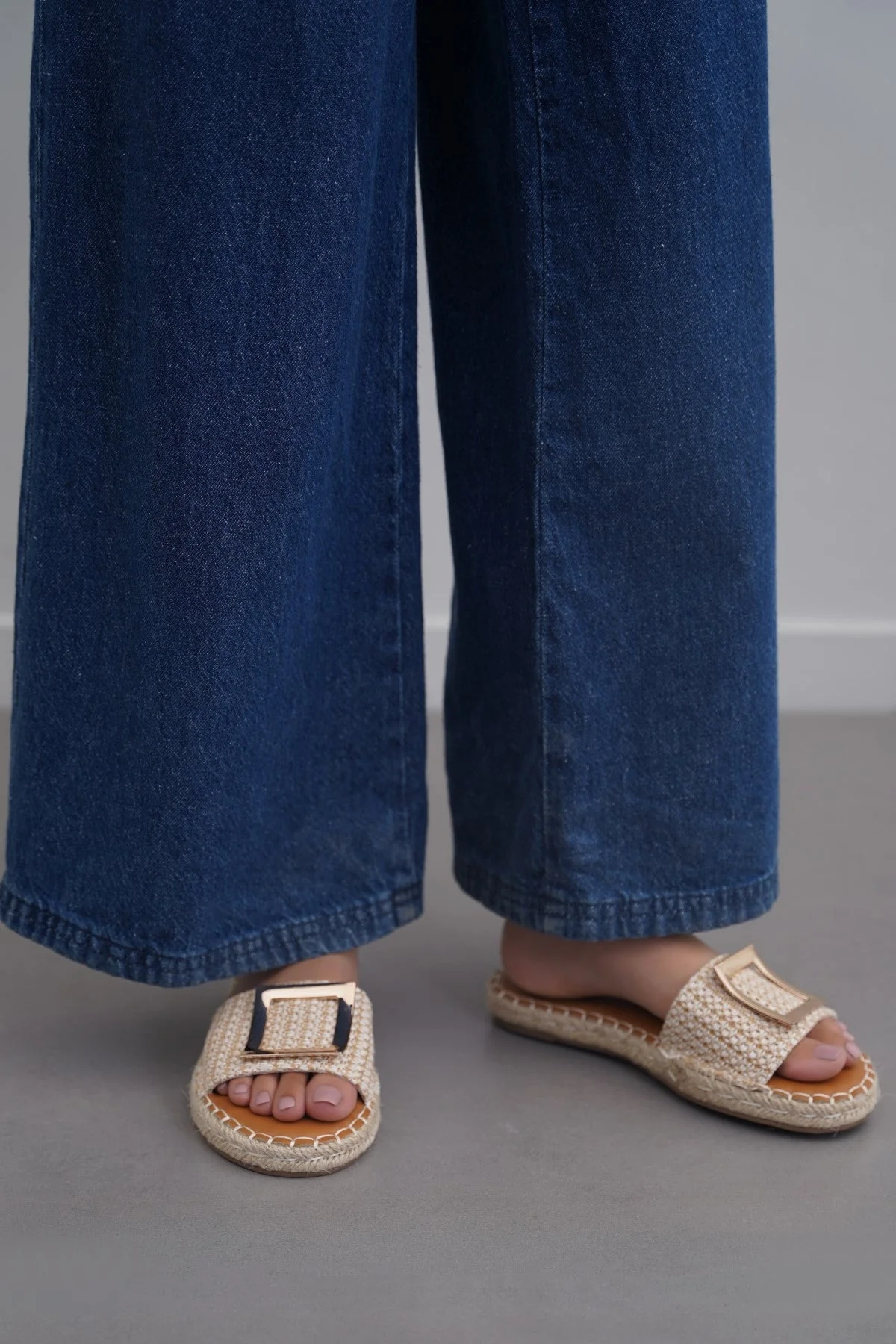 ROMA BUCKLE SLIDES - Image 4