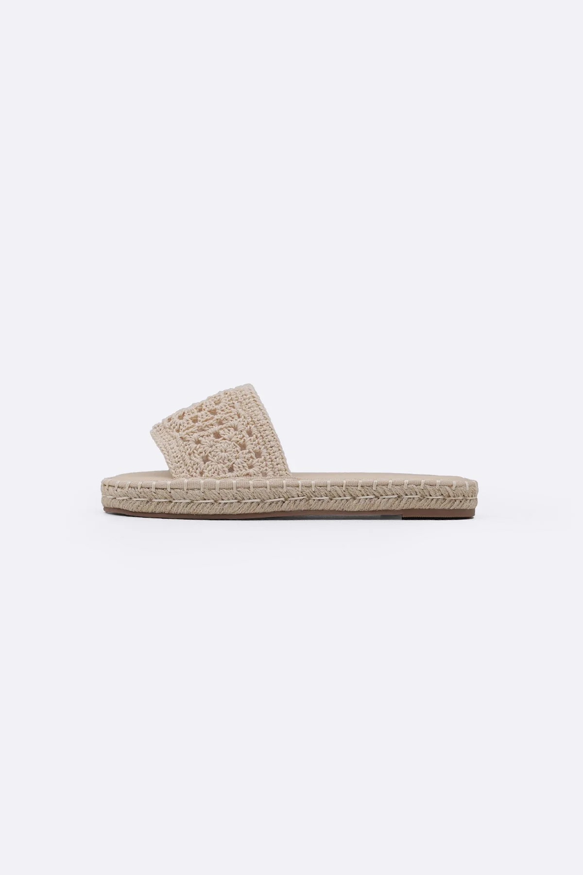 ROMA WOVEN SLIDES