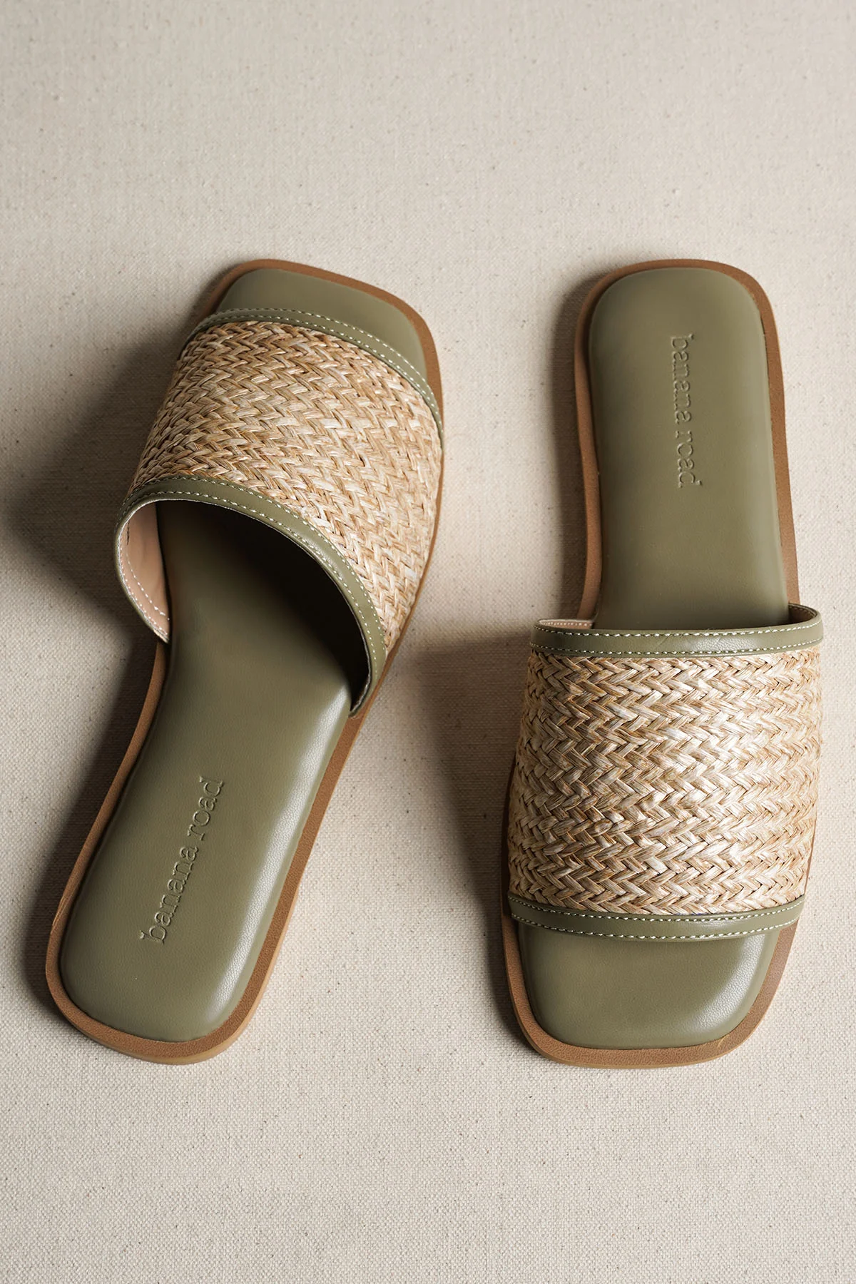 SAGE RAFFIA SLIDES - Image 2