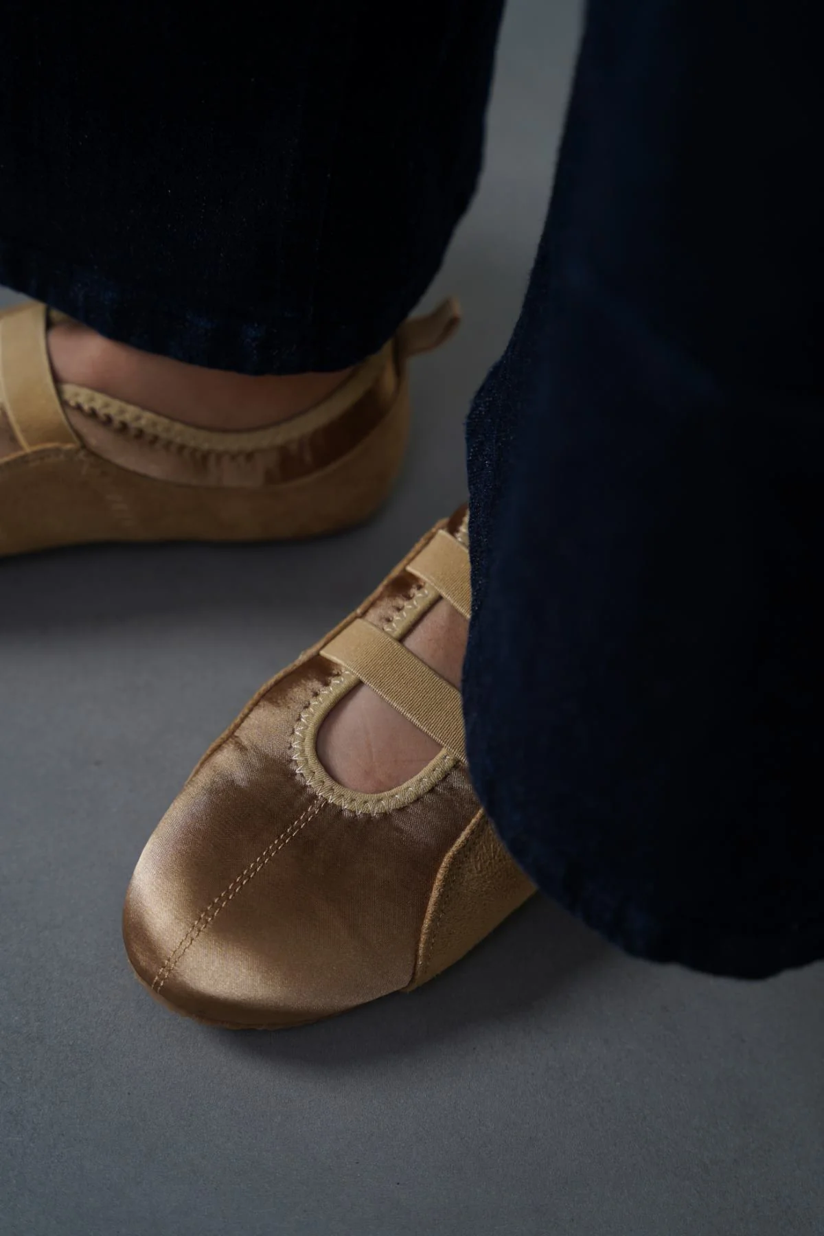 SATIN SNEAKERINA - Image 3