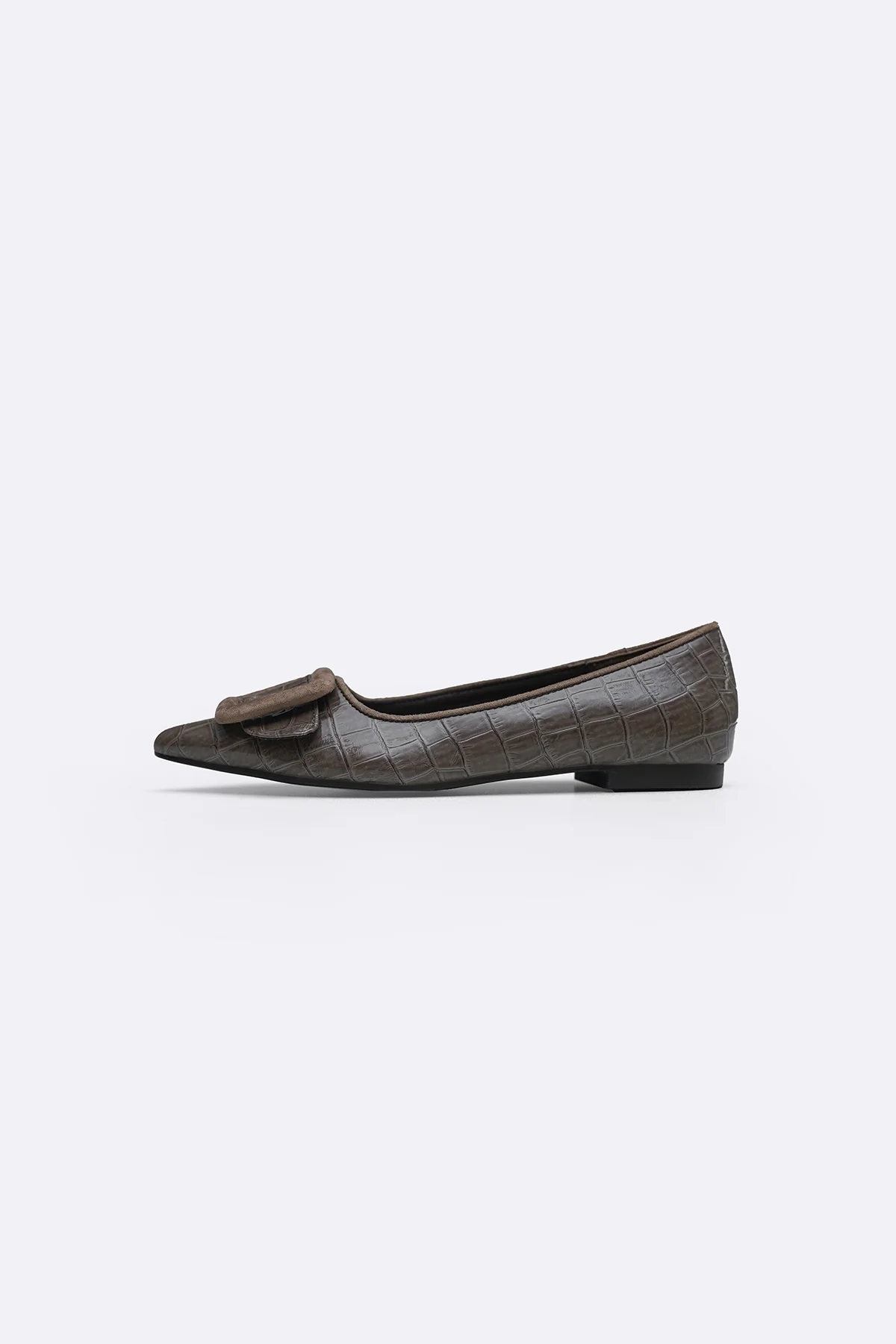 SEINE BUCKLE PUMPS