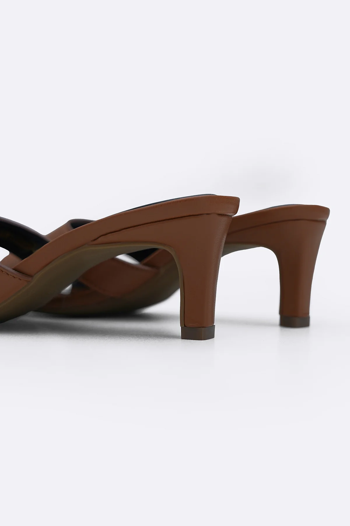 SIDEWALK HEELS - Image 3
