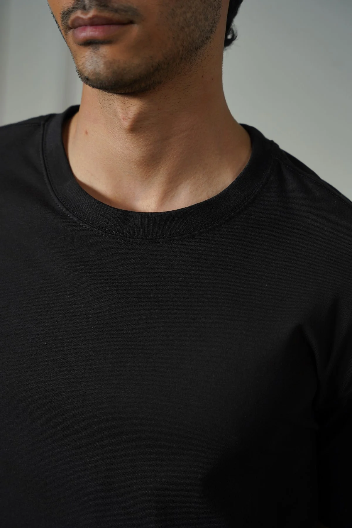 SLIMFIT TEE - Image 4