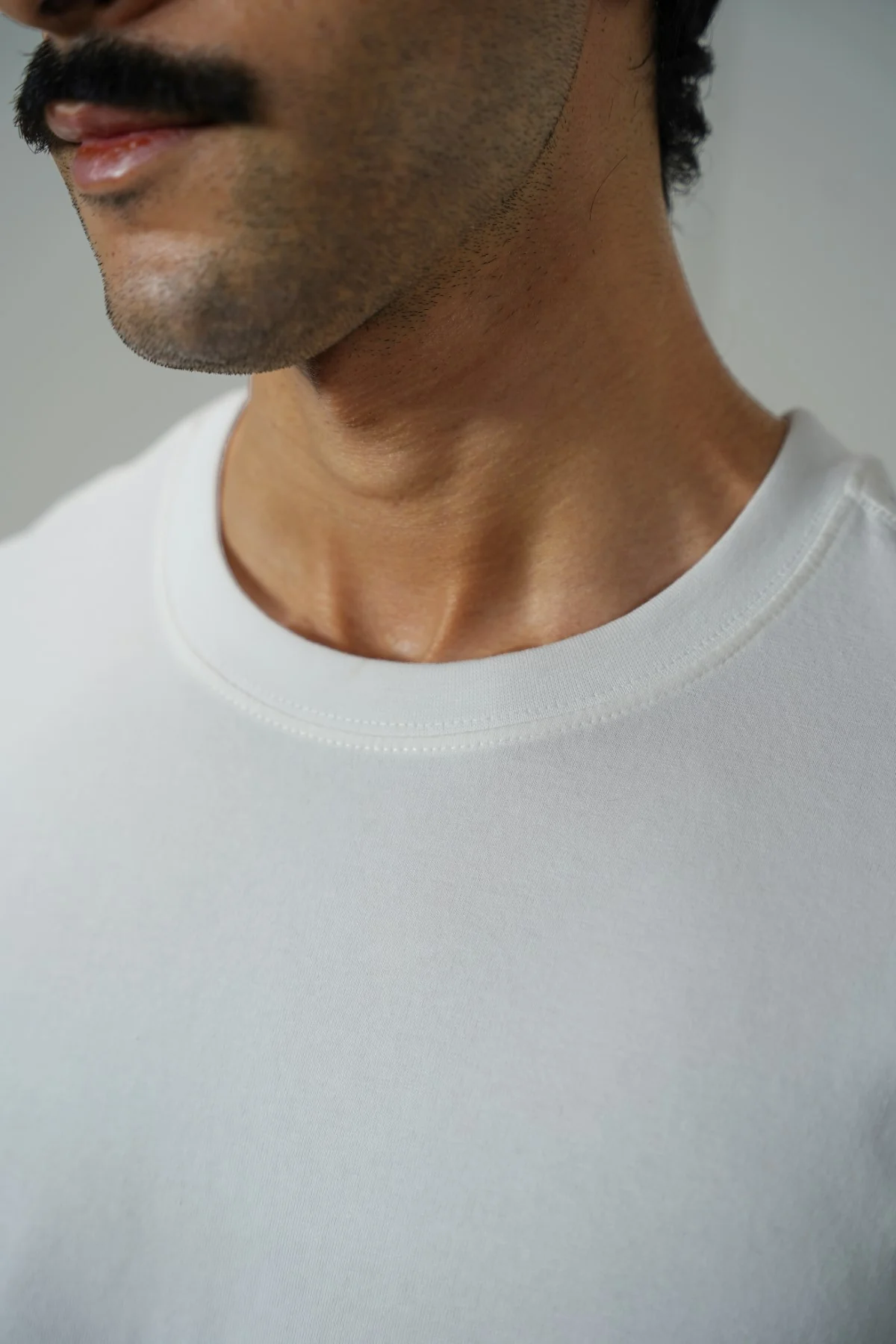 SLIMFIT TEE - Image 4