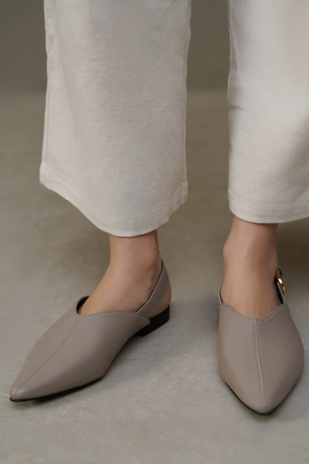 SLINGBACK PUMPS - Image 5