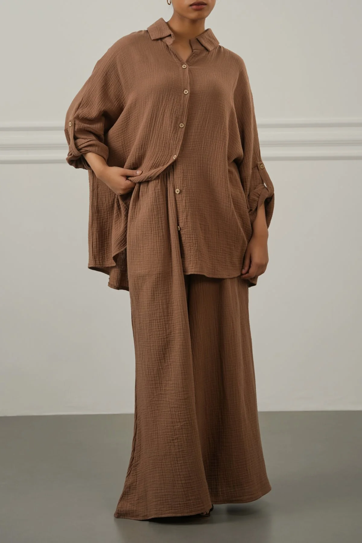 SMOCKED WAIST MUSLIN PANTS