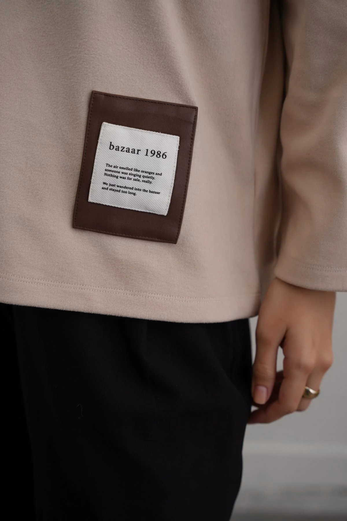 SOFT FLEECE PATCH HOODIE - Image 4