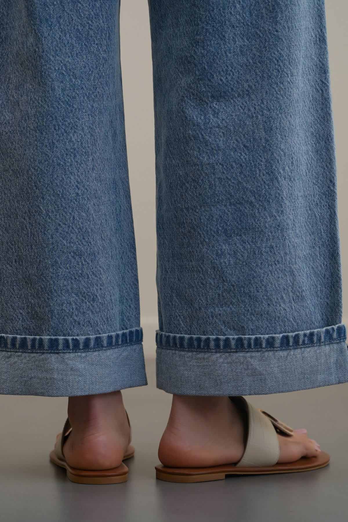 SOFT SUMMER SLIDES - Image 5