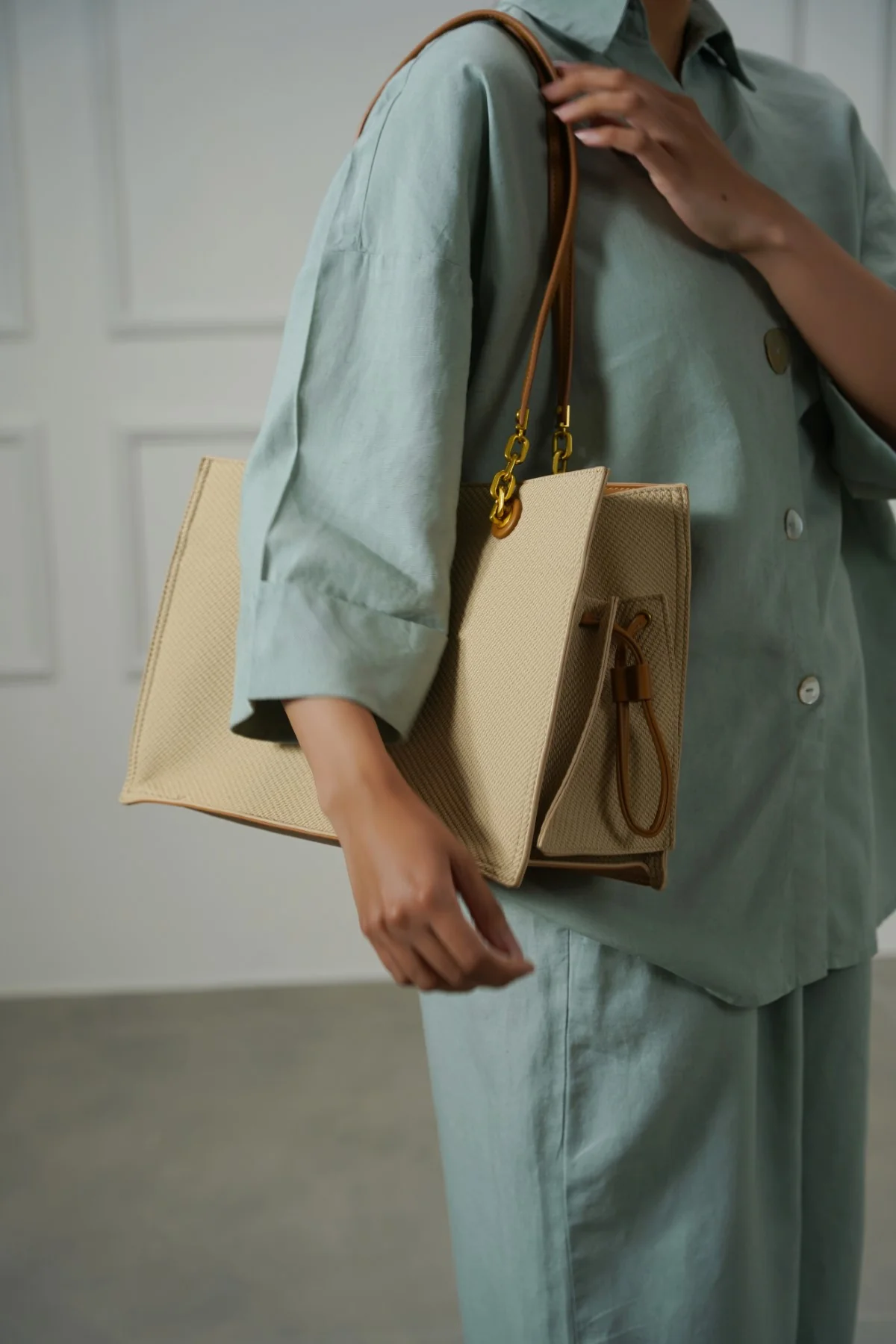 GARRETTE LARGE TOTE - Image 3