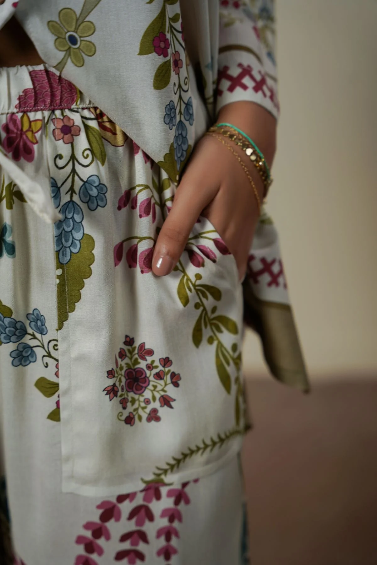 SPRING HEARTS PANTS - Image 6