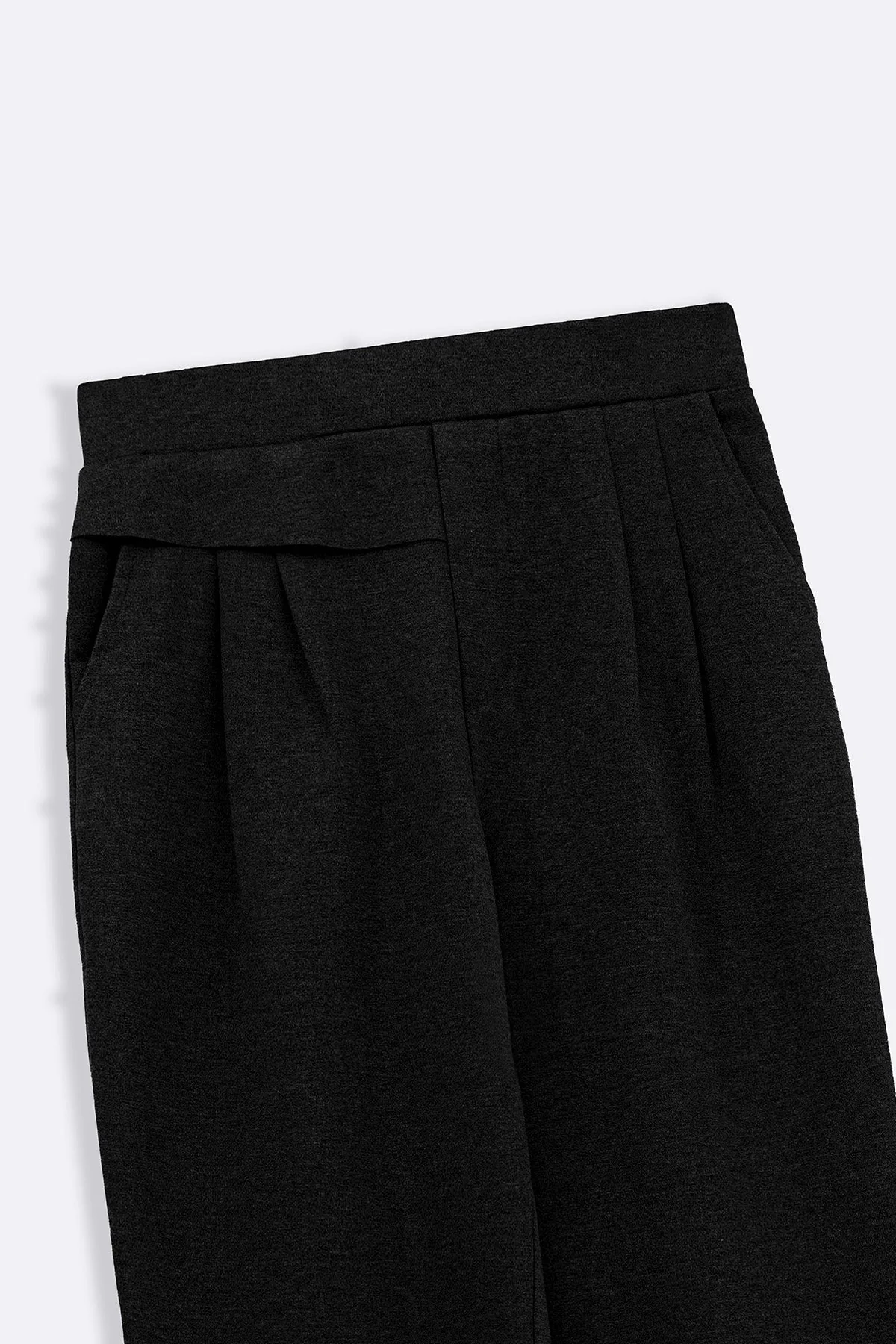STRETCHY PLEATED TROUSERS - Image 2