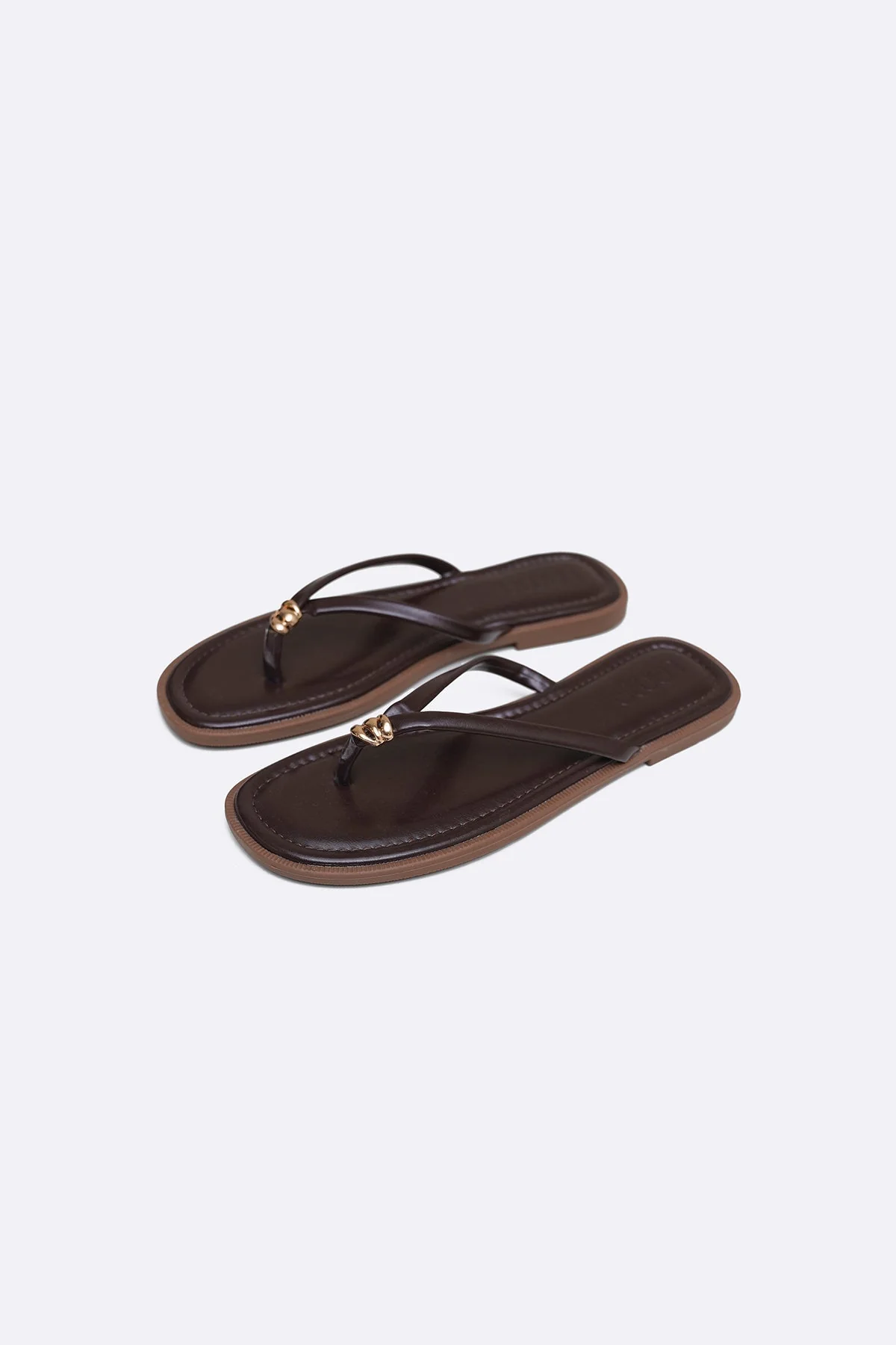 STUD STUFF FLIP FLOPS - Image 6