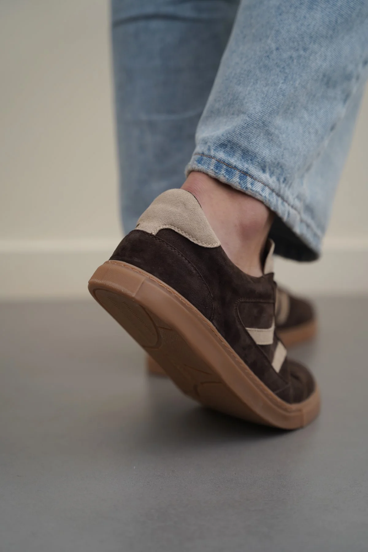 SUEDE SKATE SNEAKERS - Image 6